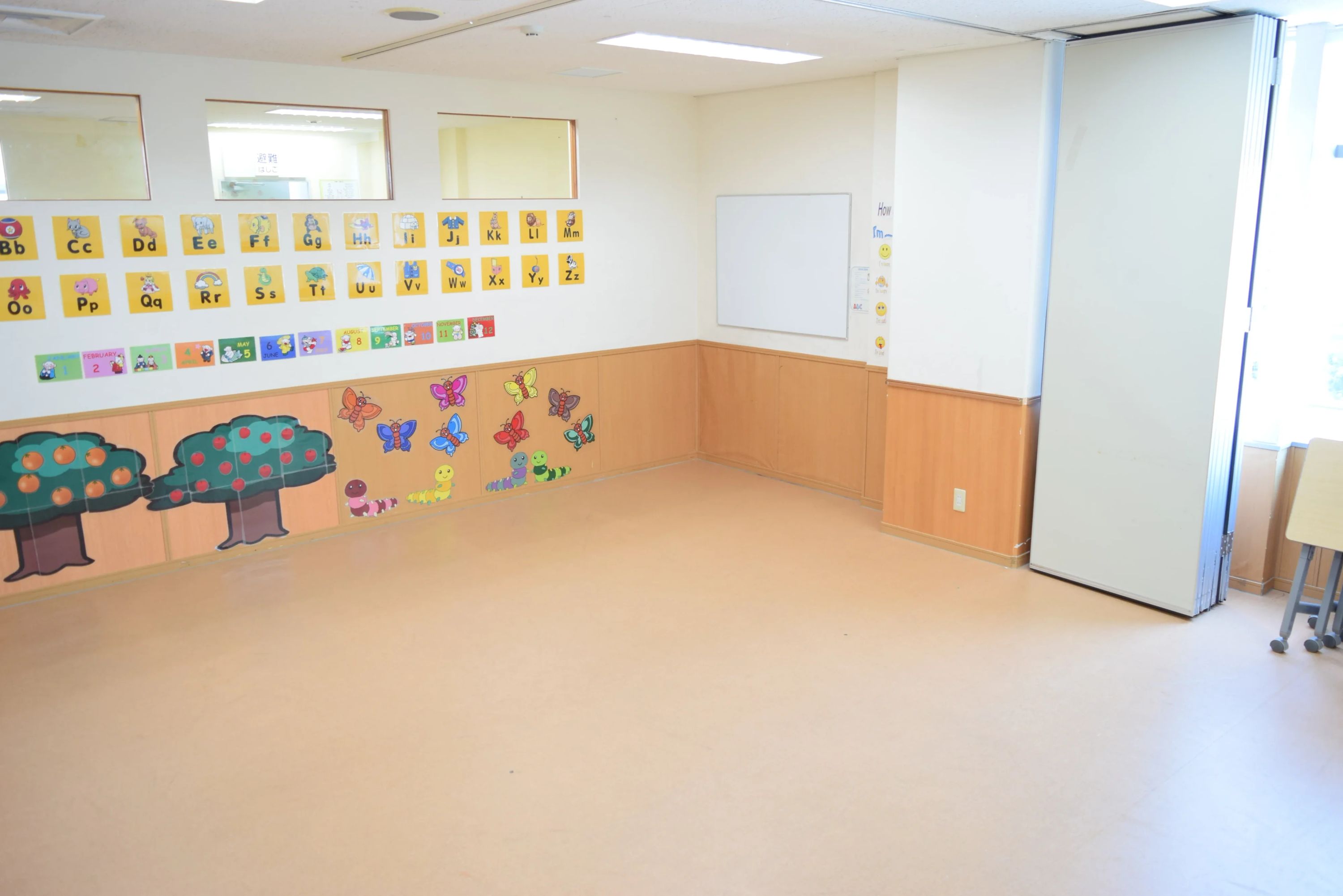 ENGLISH WORLD(イングリッシュワールド) 千里中央校のサムネイル画像 4