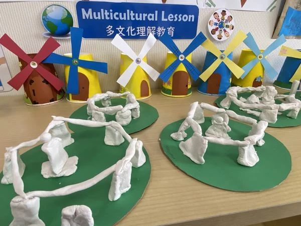 Blue Dolphins(ブルードルフィンズ) 英語・英会話 松屋町校のサムネイル画像 5