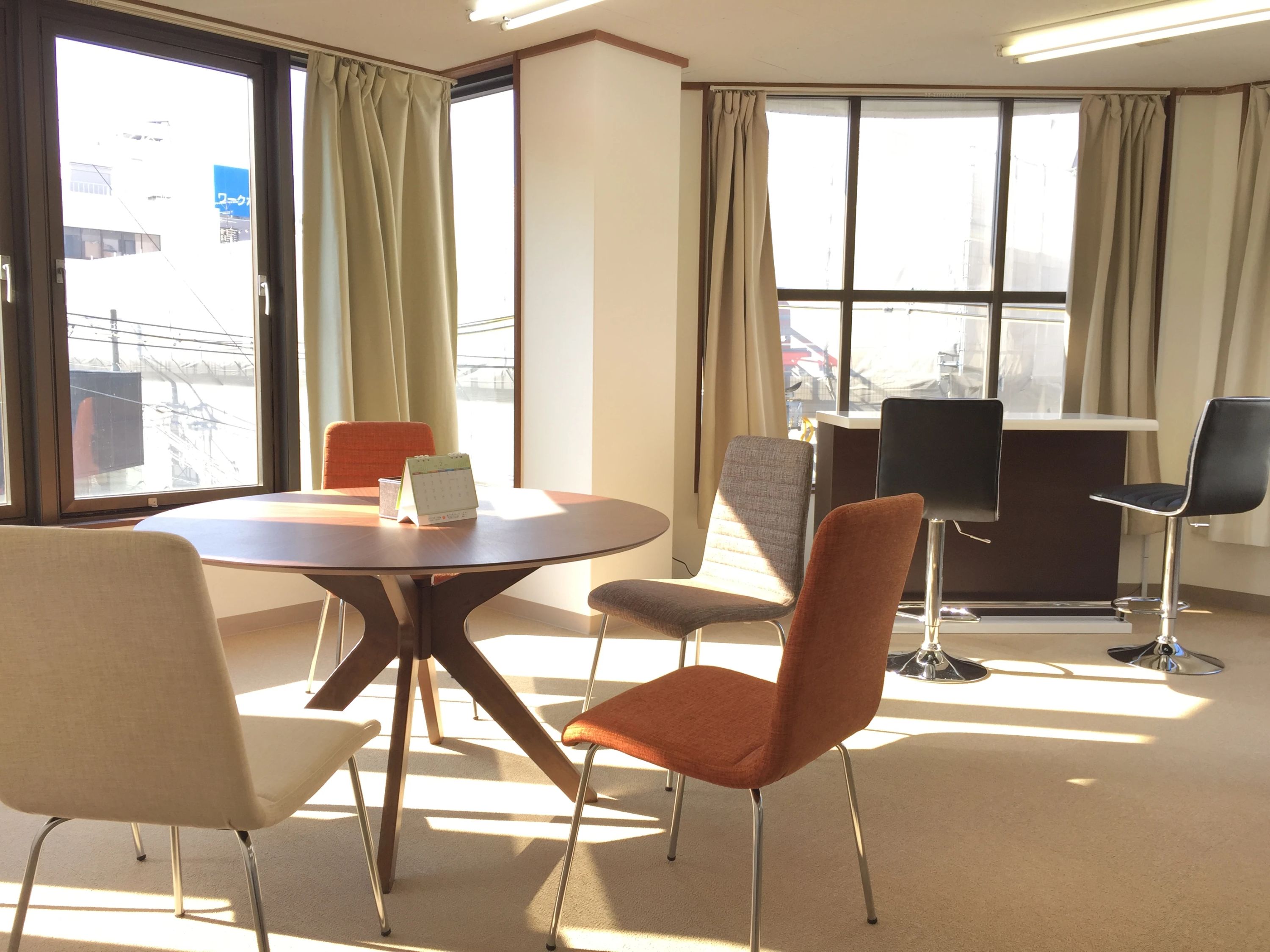 フォーマンス英会話 JR高槻校のサムネイル画像 2