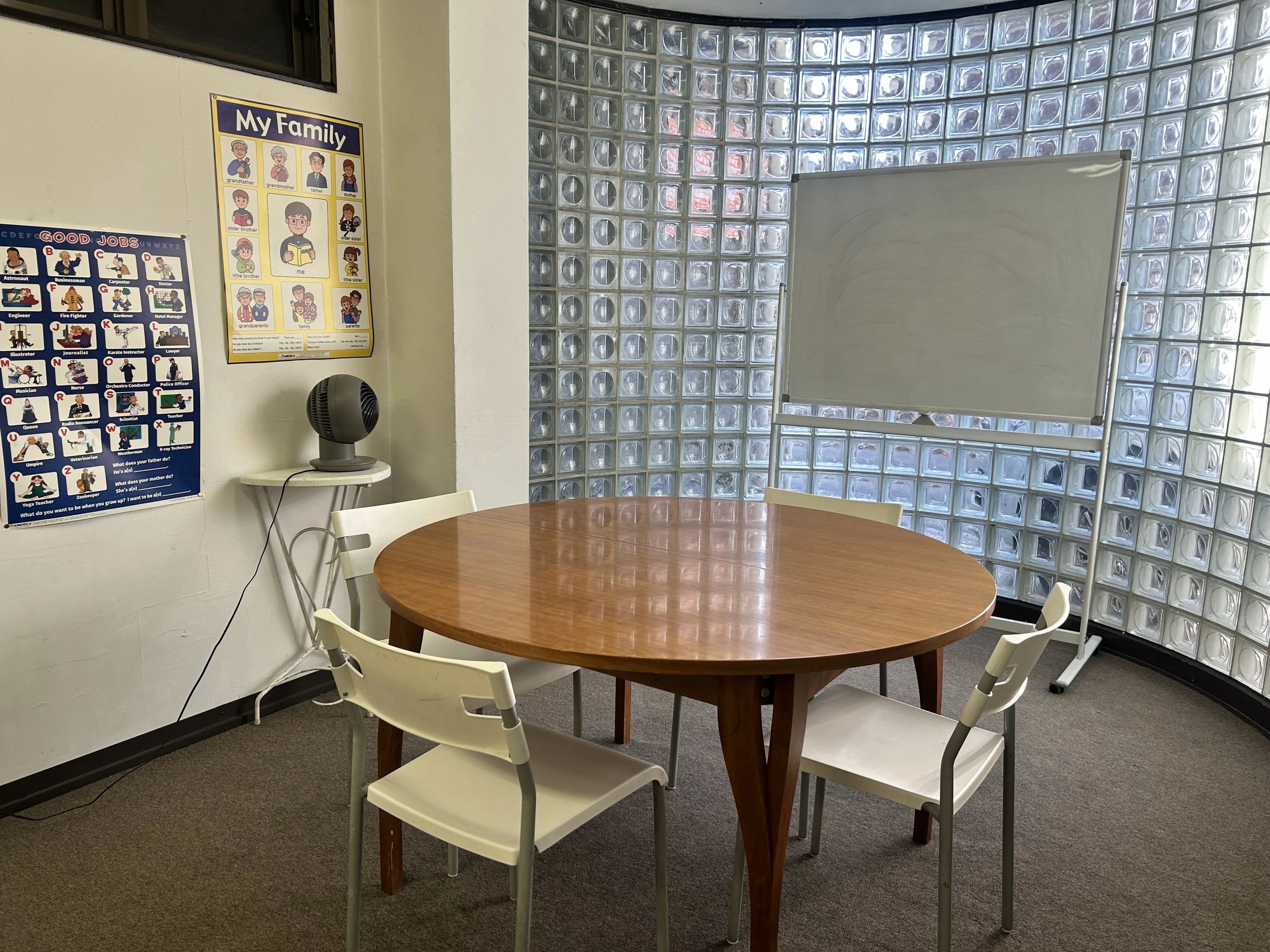 BROWNS ENGLISH(ブラウンズイングリッシュ) 修学院校のサムネイル画像 4