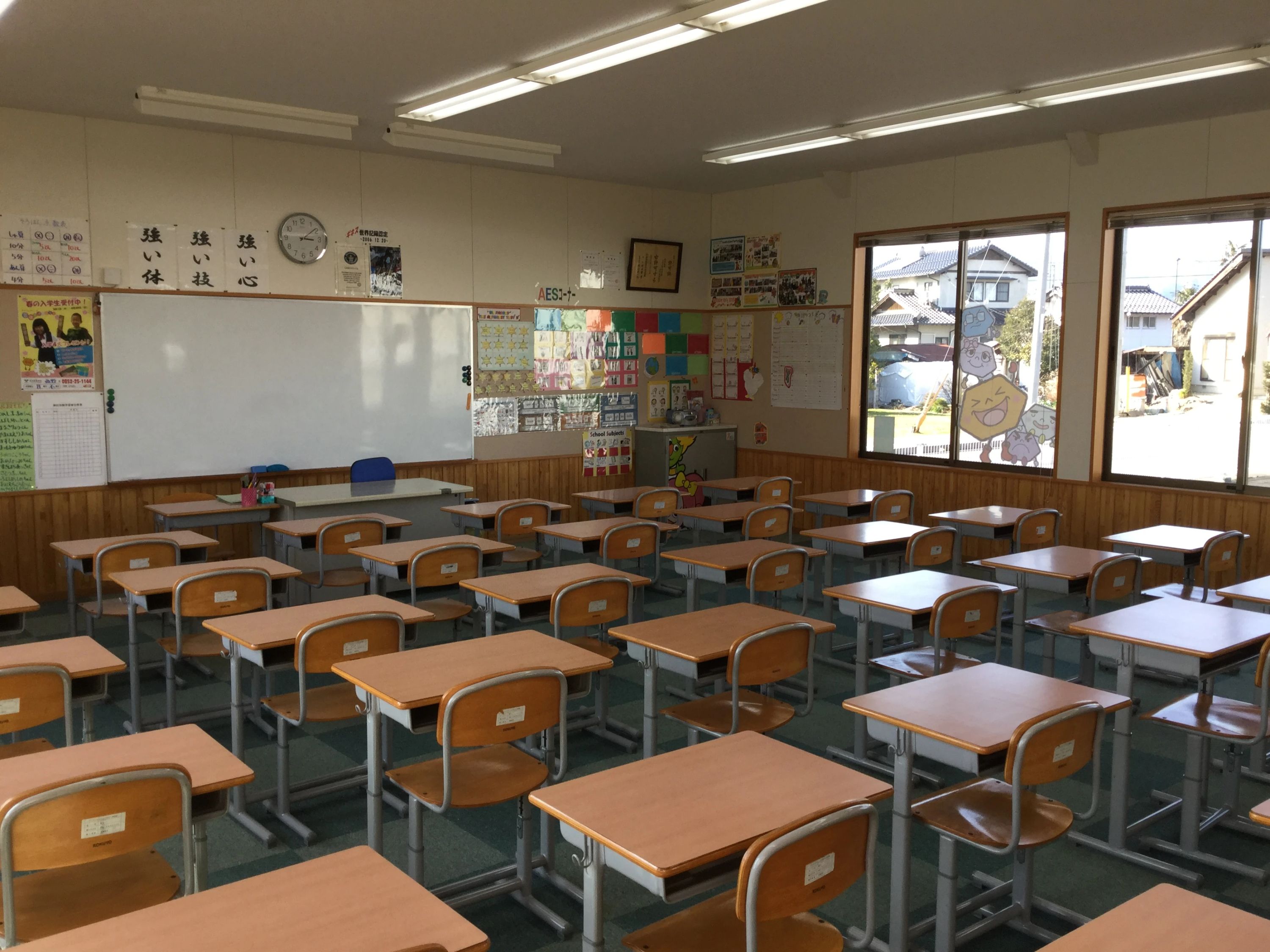 つぼうち英会話スクール 西野校のサムネイル画像 3