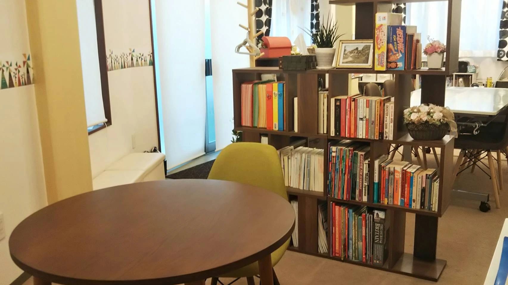 Hankins English(ハンキンズ英語教室) 楠上町教室のサムネイル画像 3