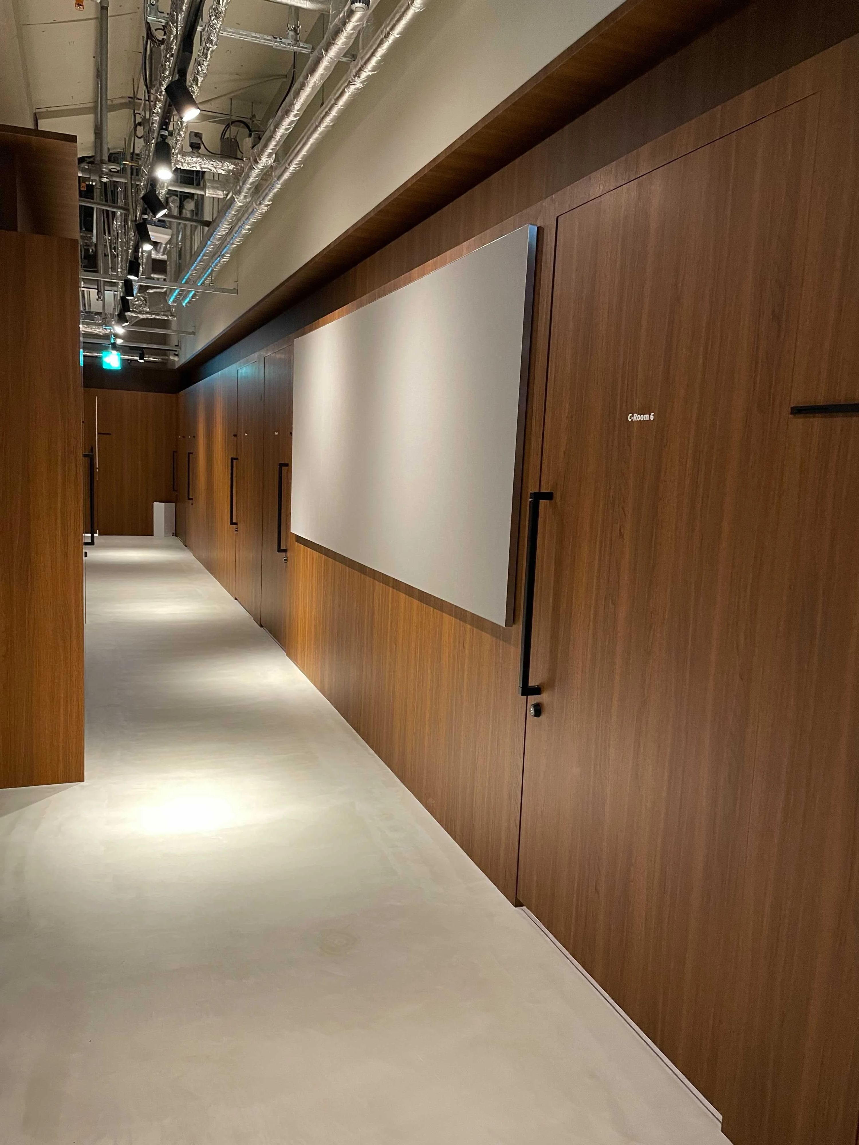 THE LANGUAGE HOUSE 英語・英会話 アミュプラザ博多教室のサムネイル画像 5