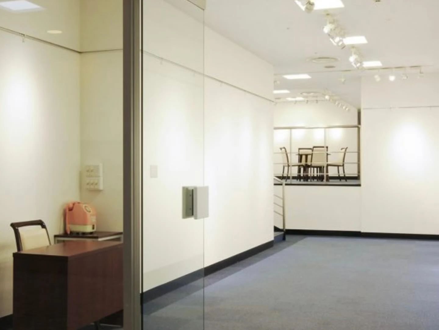 國際書道藝術學院 千駄ヶ谷教室のサムネイル画像 4