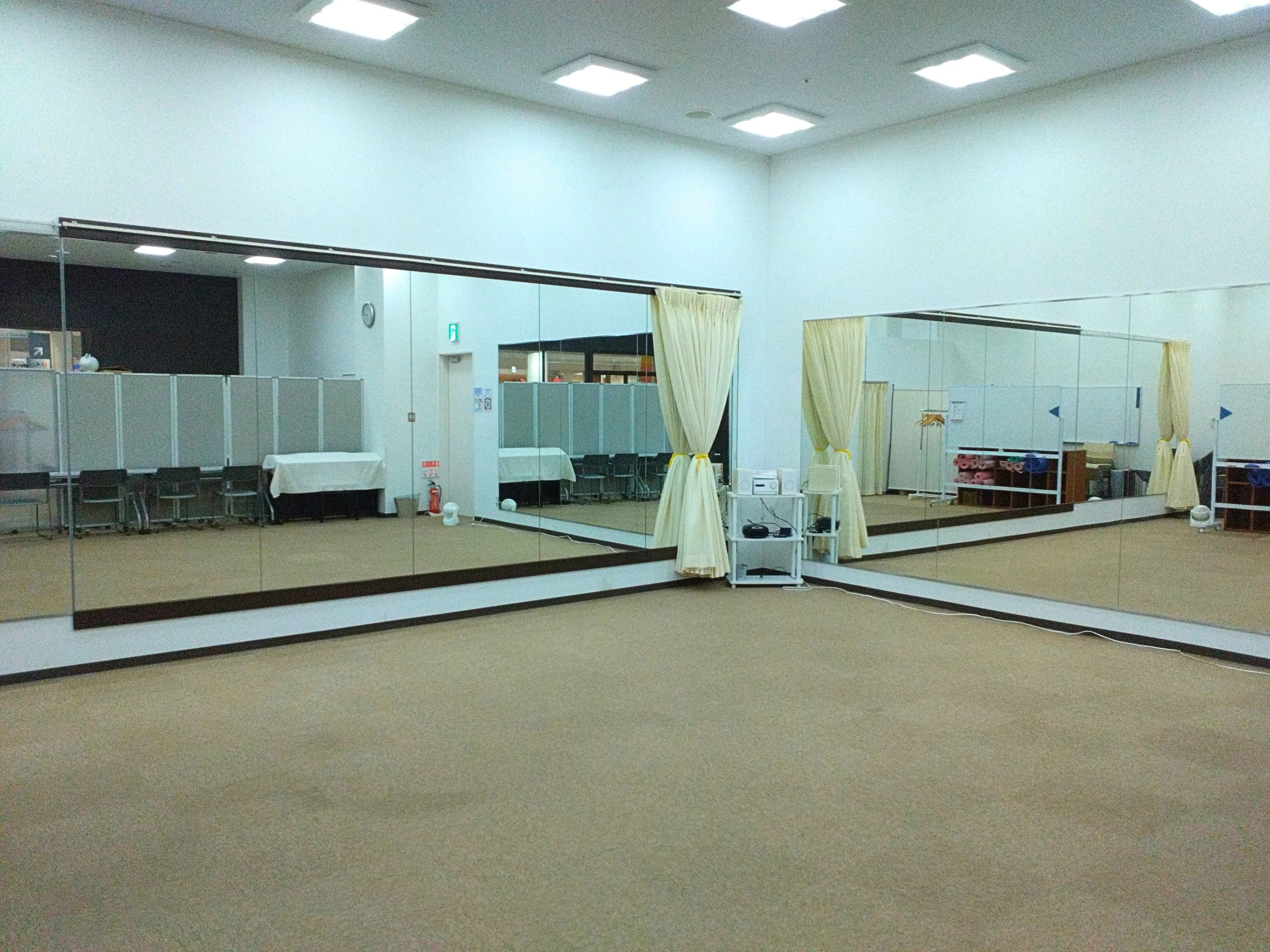 イオンカルチャークラブ 習字・書道 幕張新都心店のサムネイル画像 4