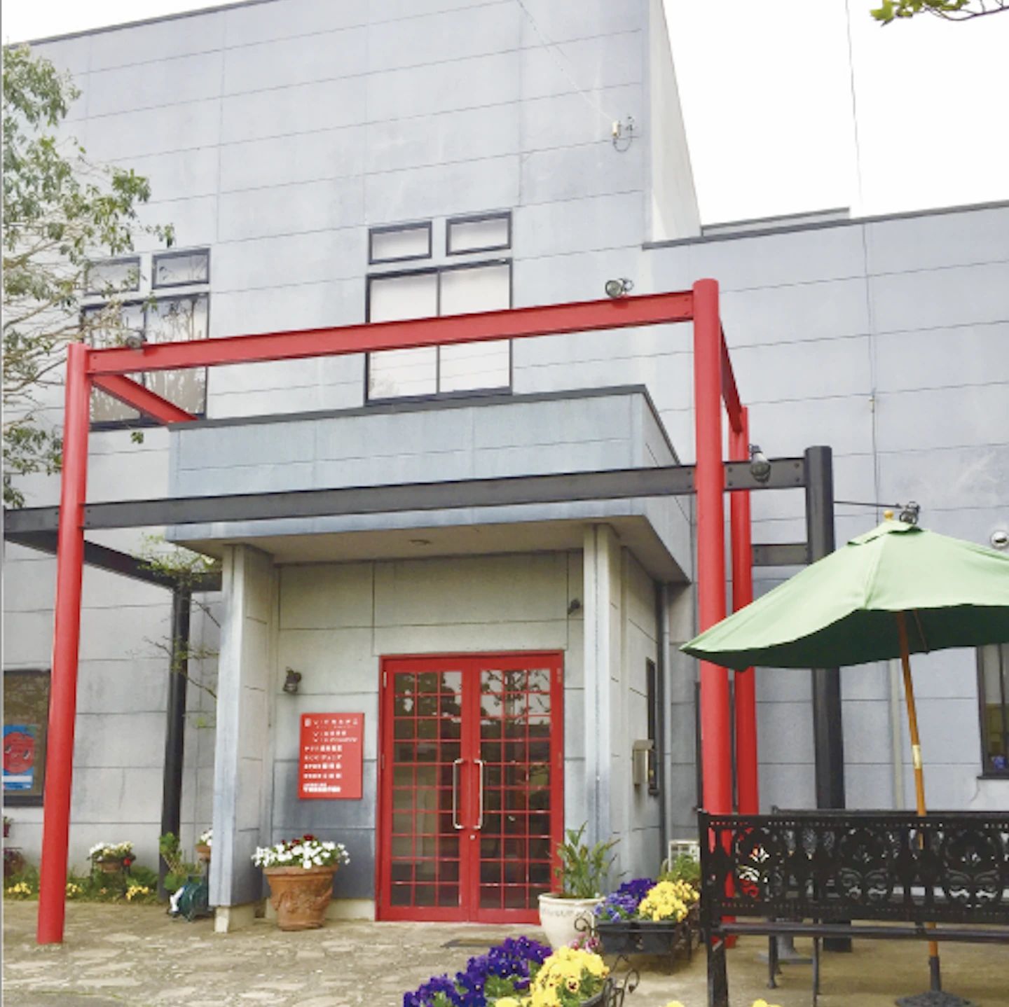 VIEカルチエ（ヴィーカルチエ） 習字・書道 那珂校のメイン画像