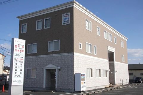 VIEカルチエ（ヴィーカルチエ） 習字・書道 大宮校のサムネイル画像 2