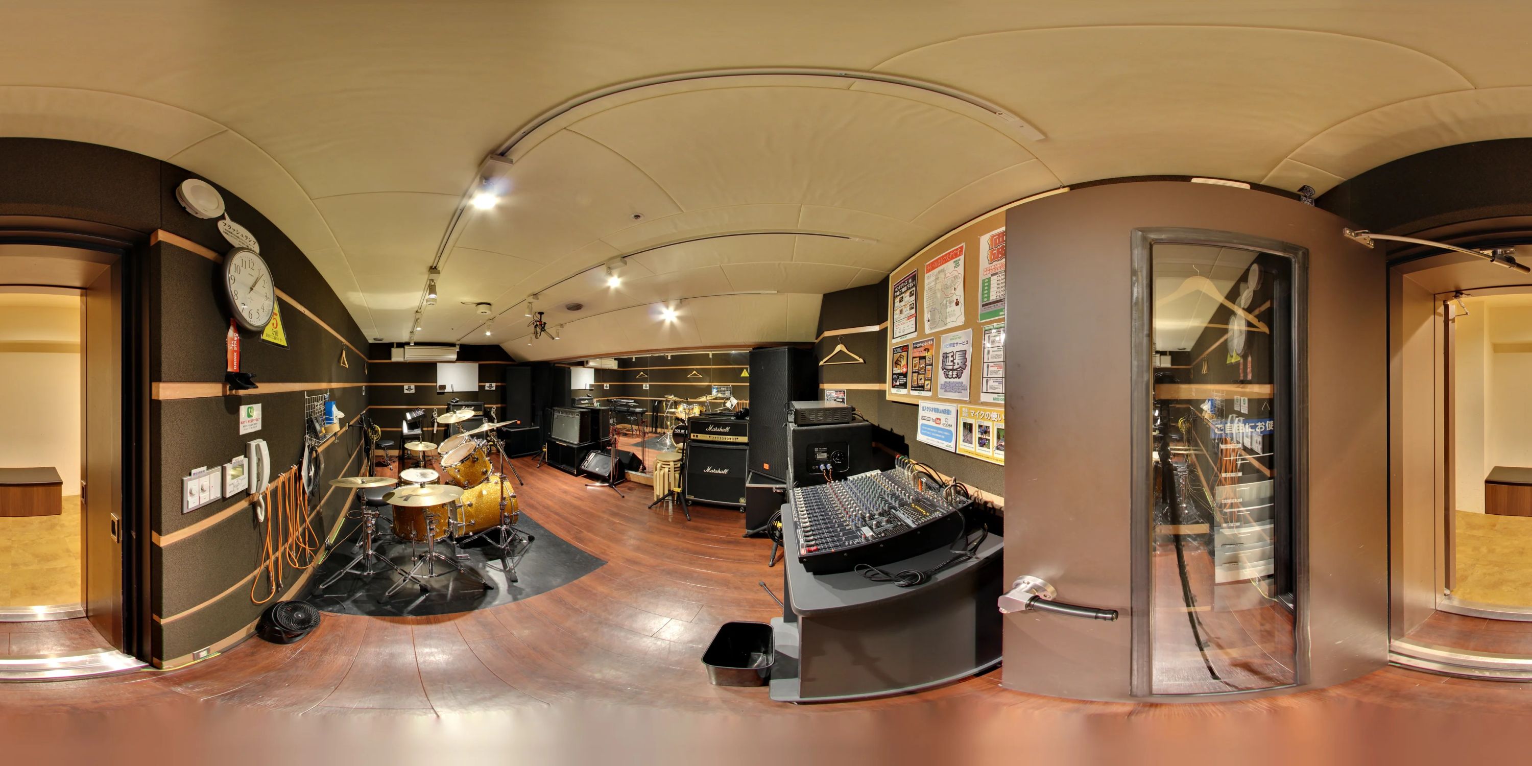 ピアノレッスンアスティ BASS　ON　TOP　池袋西口のサムネイル画像 5