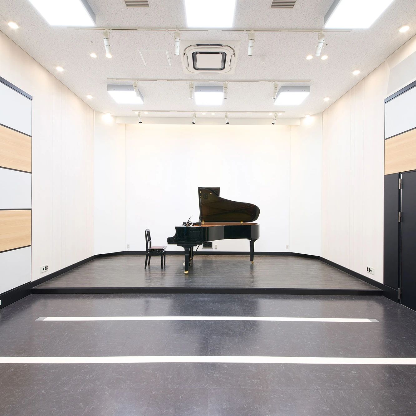 山野楽器 ピアノ ヤマノミュージックサロン大手町のメイン画像