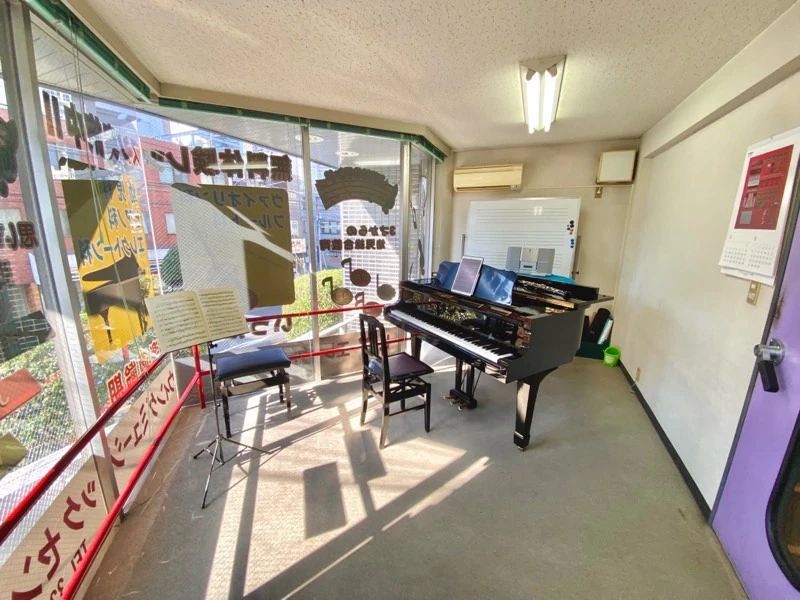 ウィングミュージックセンター ピアノ 細工教室のサムネイル画像 2