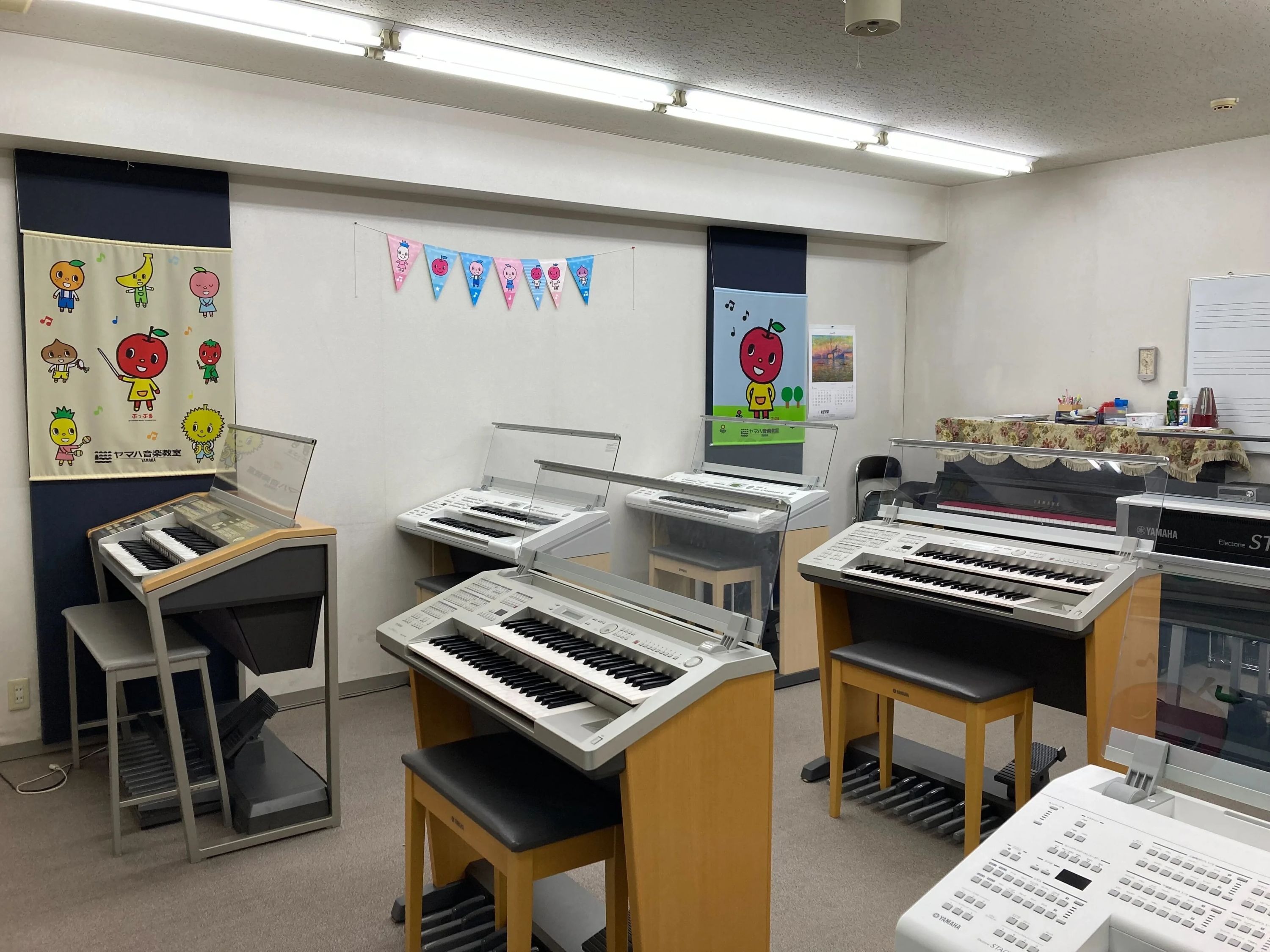 柏屋楽器 ピアノ ミュージックサロン浦和南のサムネイル画像 5