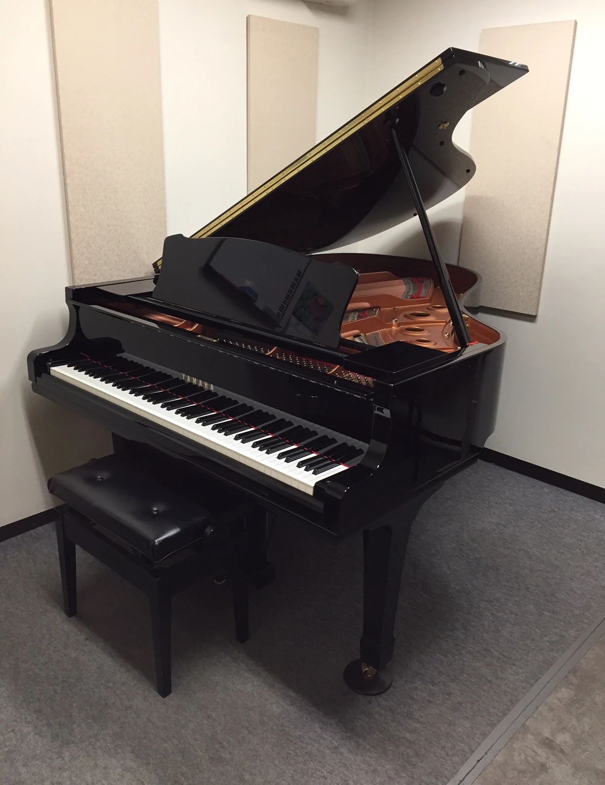 伊藤楽器 ピアノ 臼井センターのサムネイル画像 3