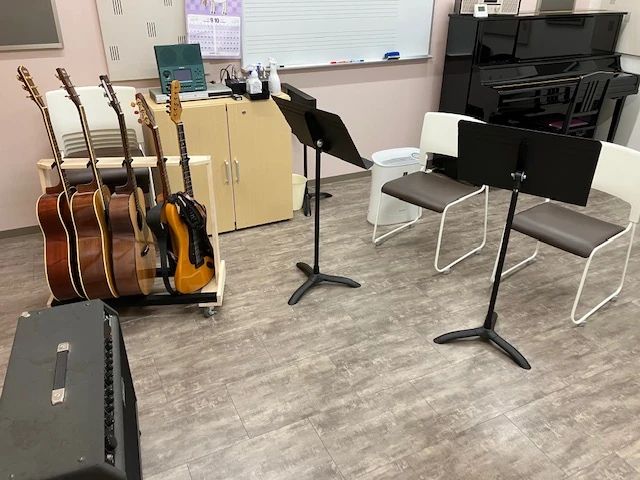 わたじん楽器 ピアノ 摂田屋保育園教室のサムネイル画像 5