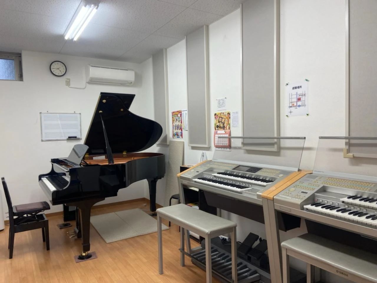 日響楽器 ピアノ 西中島センターのサムネイル画像 3