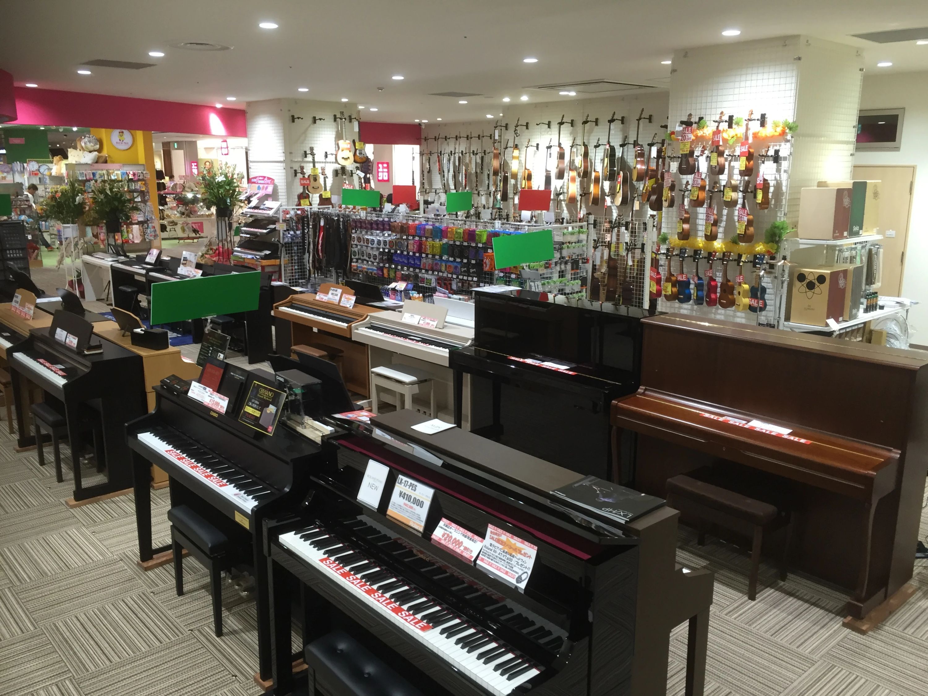 天理楽器 ピアノ イオンモール 京都店のメイン画像