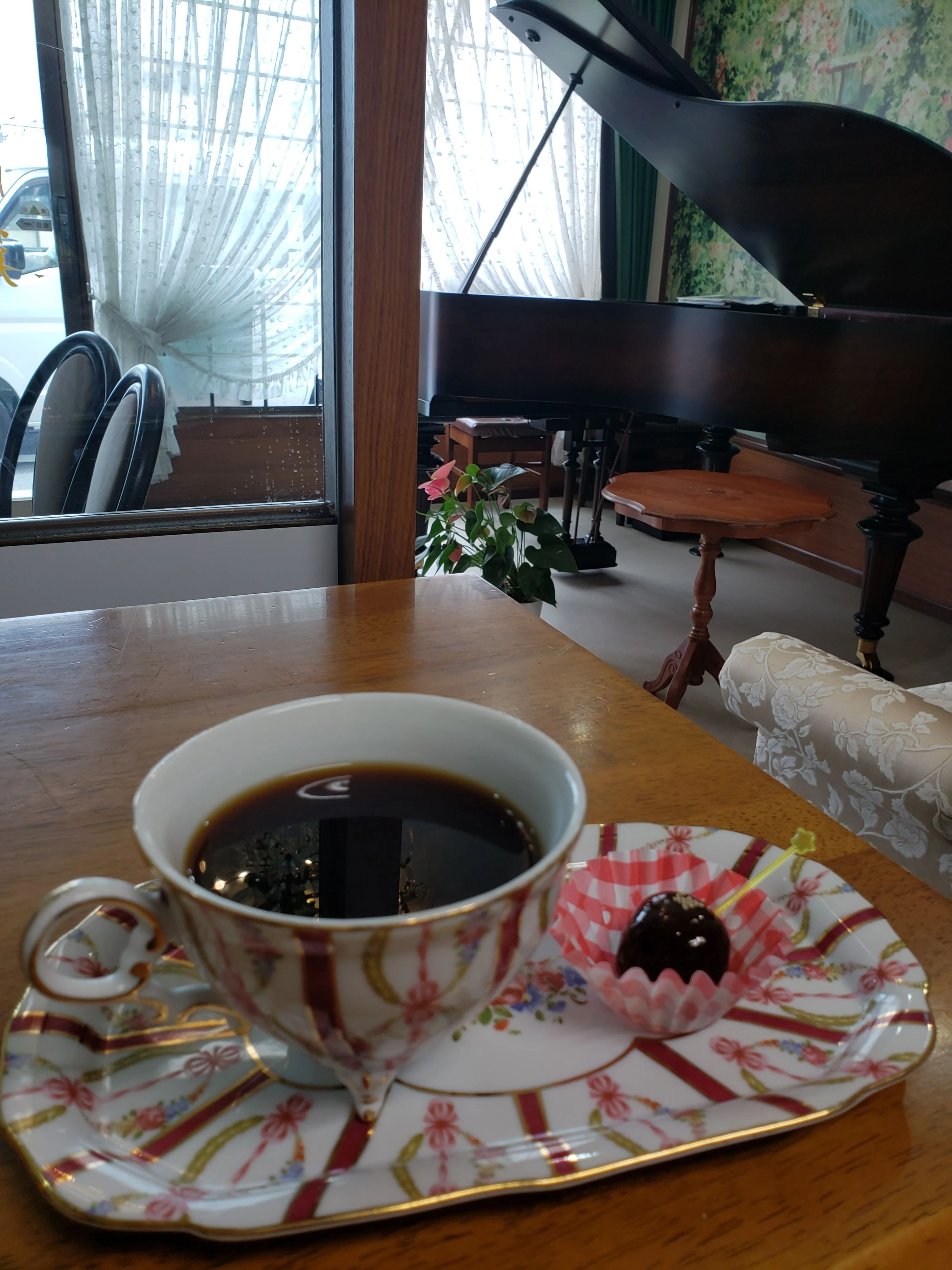 Brillante EMI ピアノ 旭教室のサムネイル画像 5