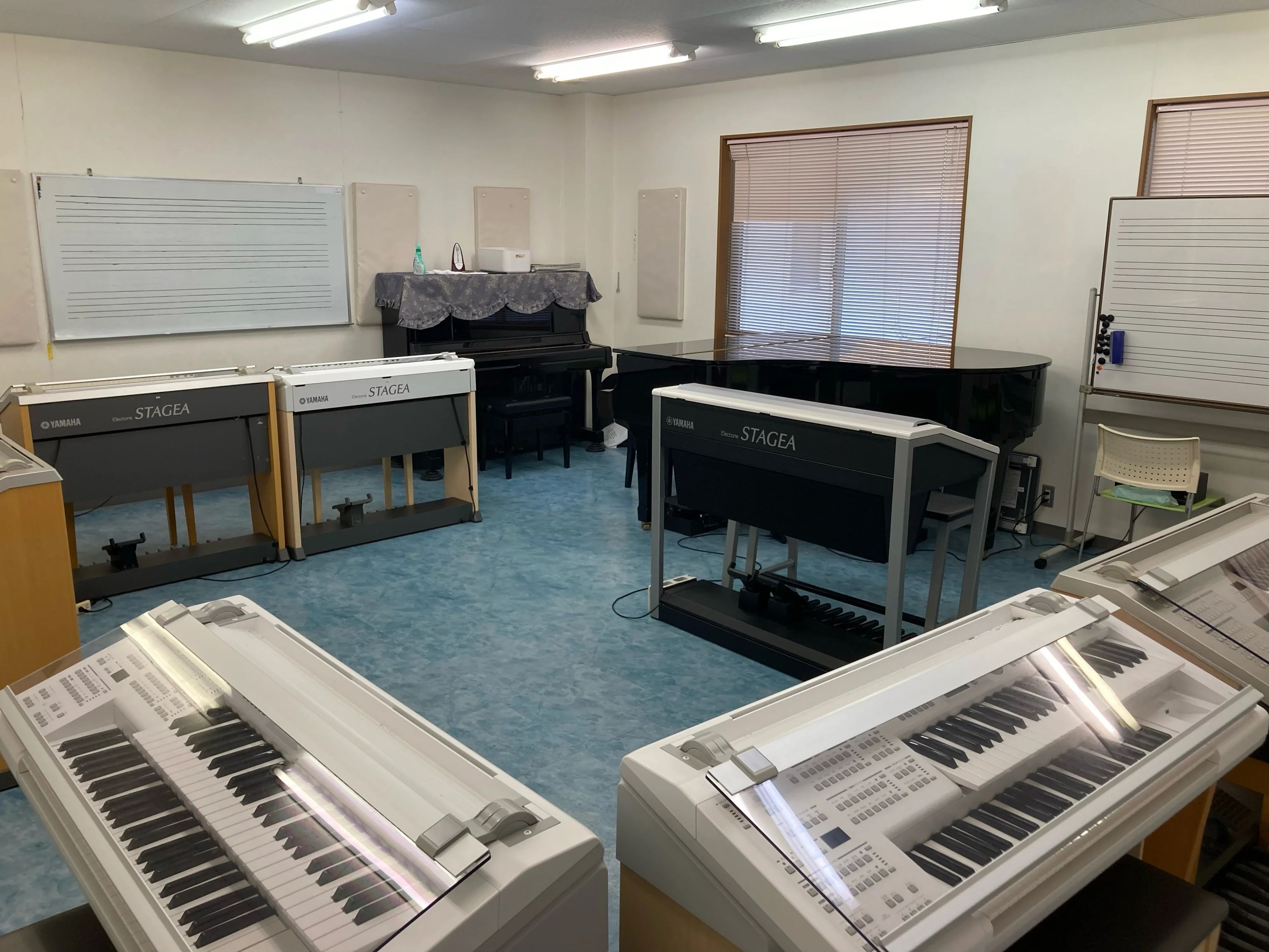 グランドミック ピアノ 東牟礼幼稚園のメイン画像