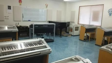 グランドミック ピアノ 東牟礼幼稚園のサムネイル画像 5