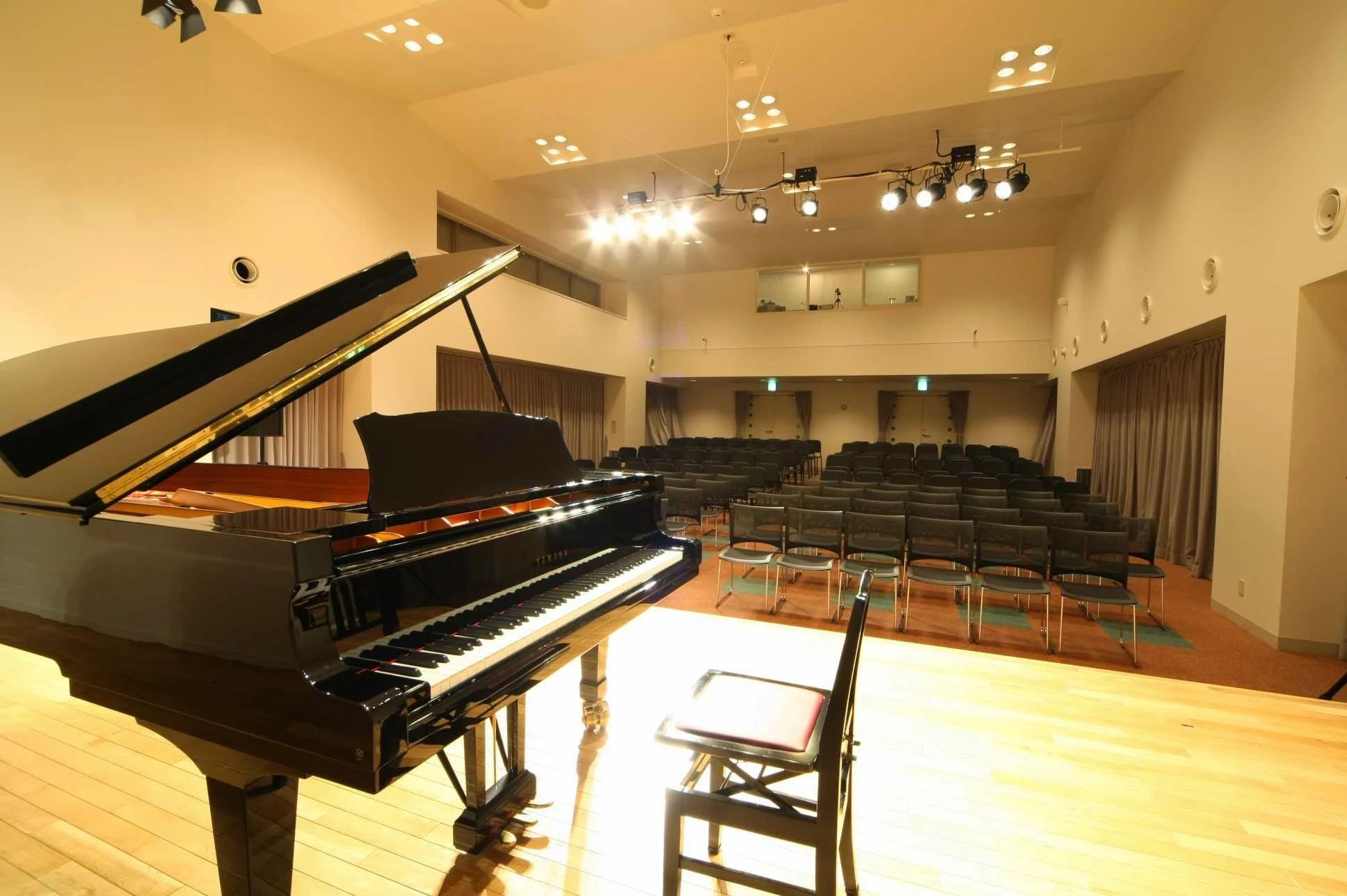 エルム楽器 声楽 本社センターのサムネイル画像 2