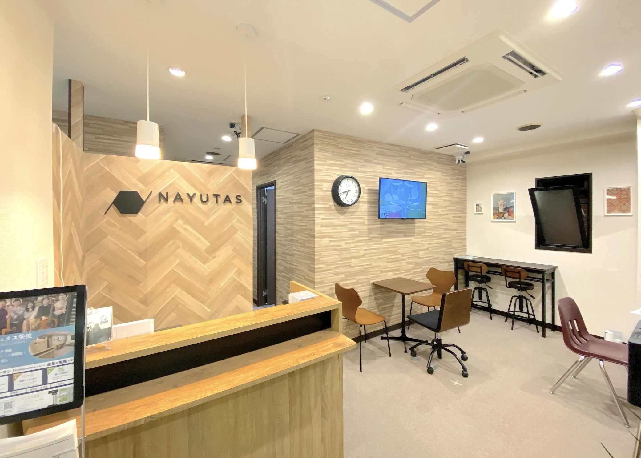 NAYUTAS ボーカル・ボイストレーニング 名古屋（栄）校のサムネイル画像 5