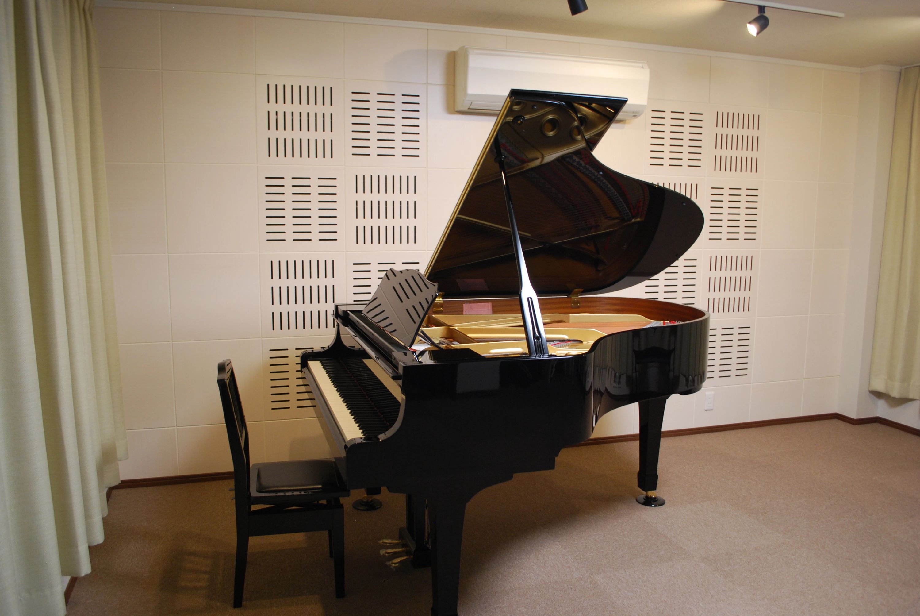 Tiny Studio music school ボーカル・ボイストレーニング 江尻東教室のサムネイル画像 2