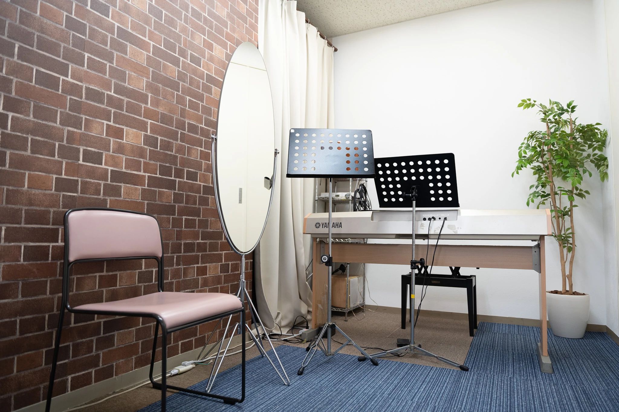 平尾昌晃ミュージックスクールOSAKA（HMS大阪） ボーカル・ボイストレーニング 谷町教室のサムネイル画像 4