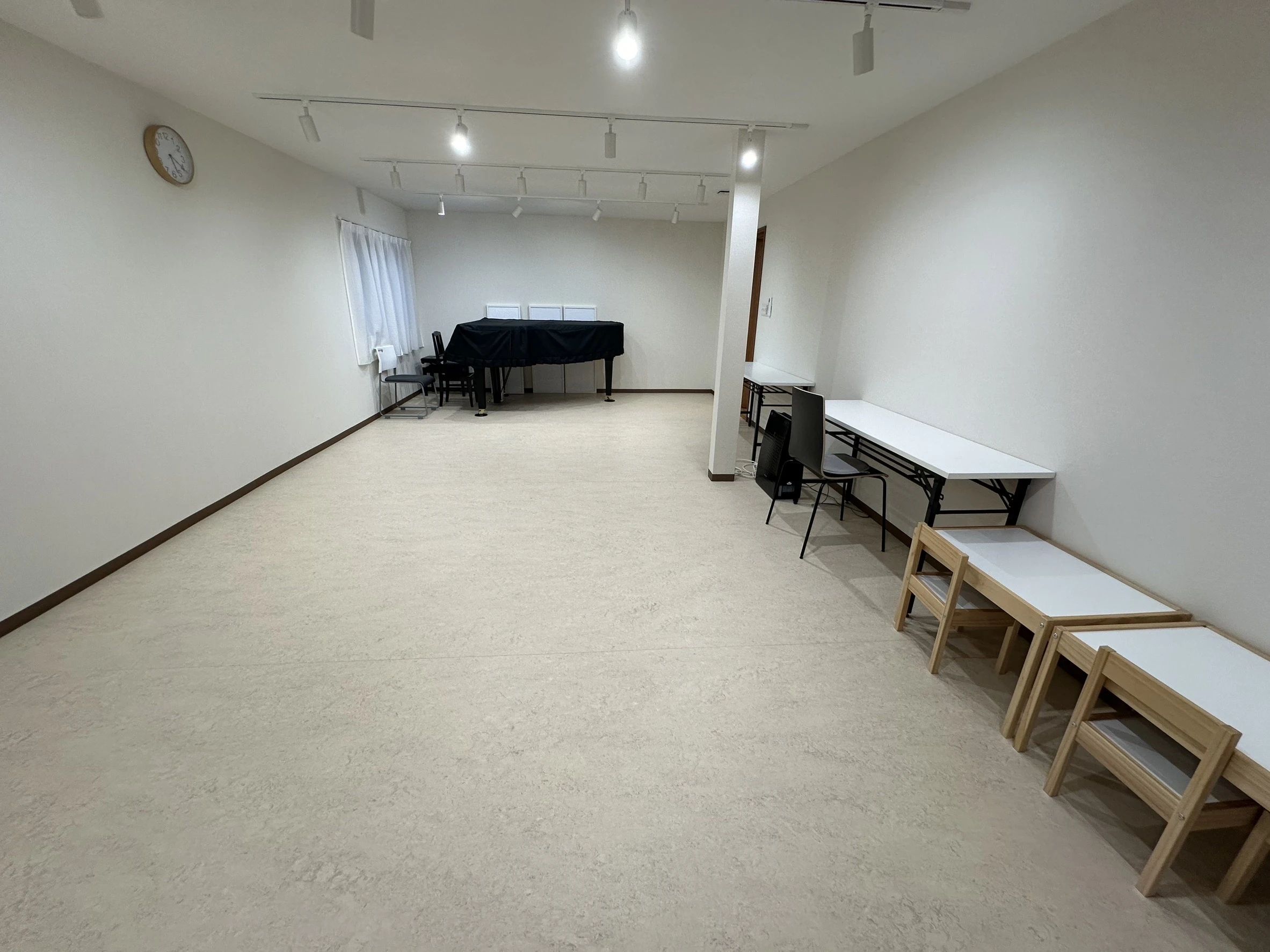 ドレミきらきらピアノ・リトミック教室 ボーカル・ボイストレーニング 帝塚山教室のサムネイル画像 5