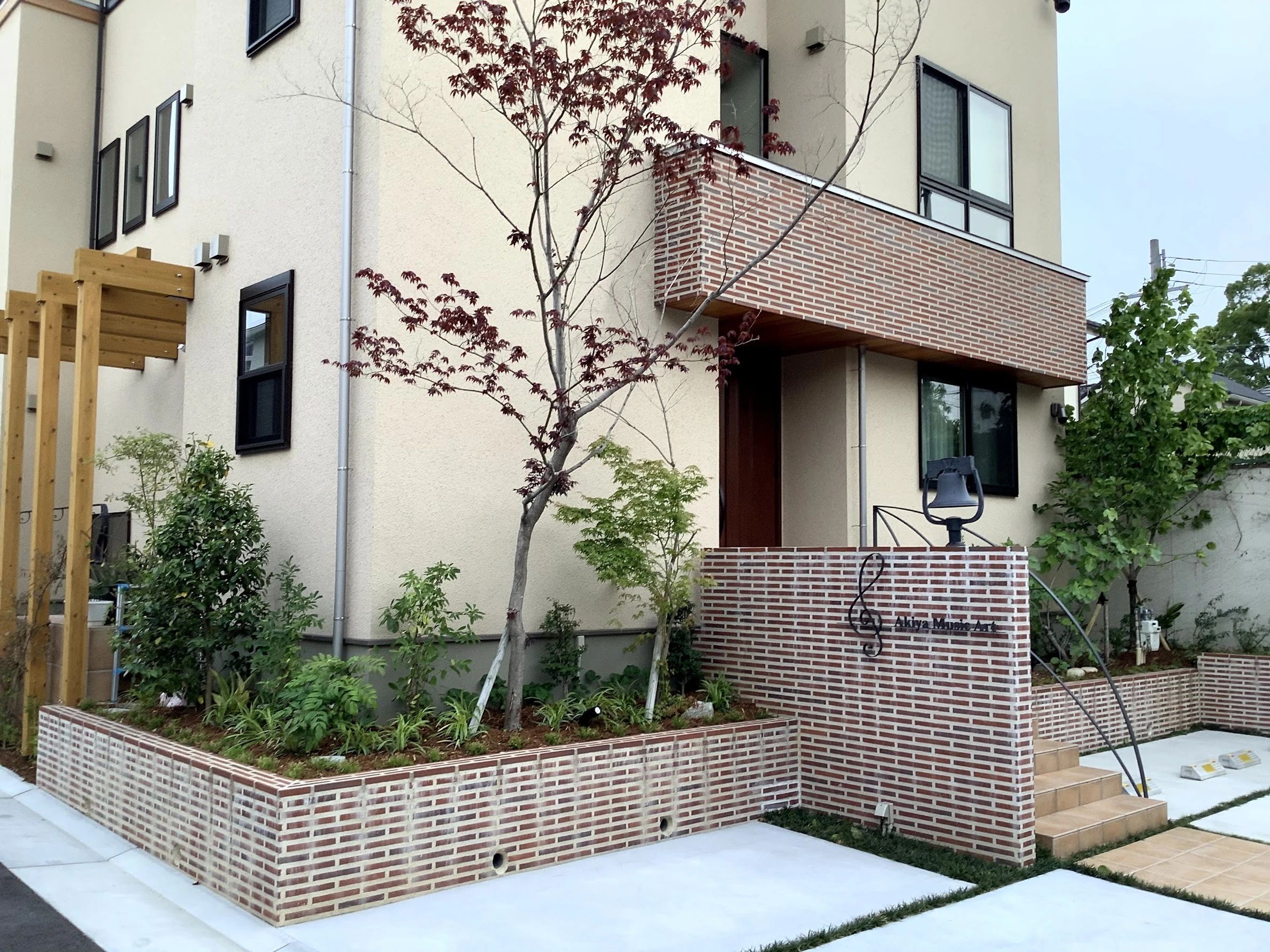 秋谷ミュージックアート ボーカル・ボイストレーニング 仁川北教室のサムネイル画像 4