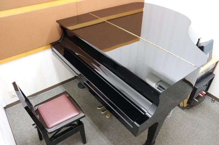 オーパスクラブ ボーカル・ボイストレーニング 秦南町教室のサムネイル画像 3