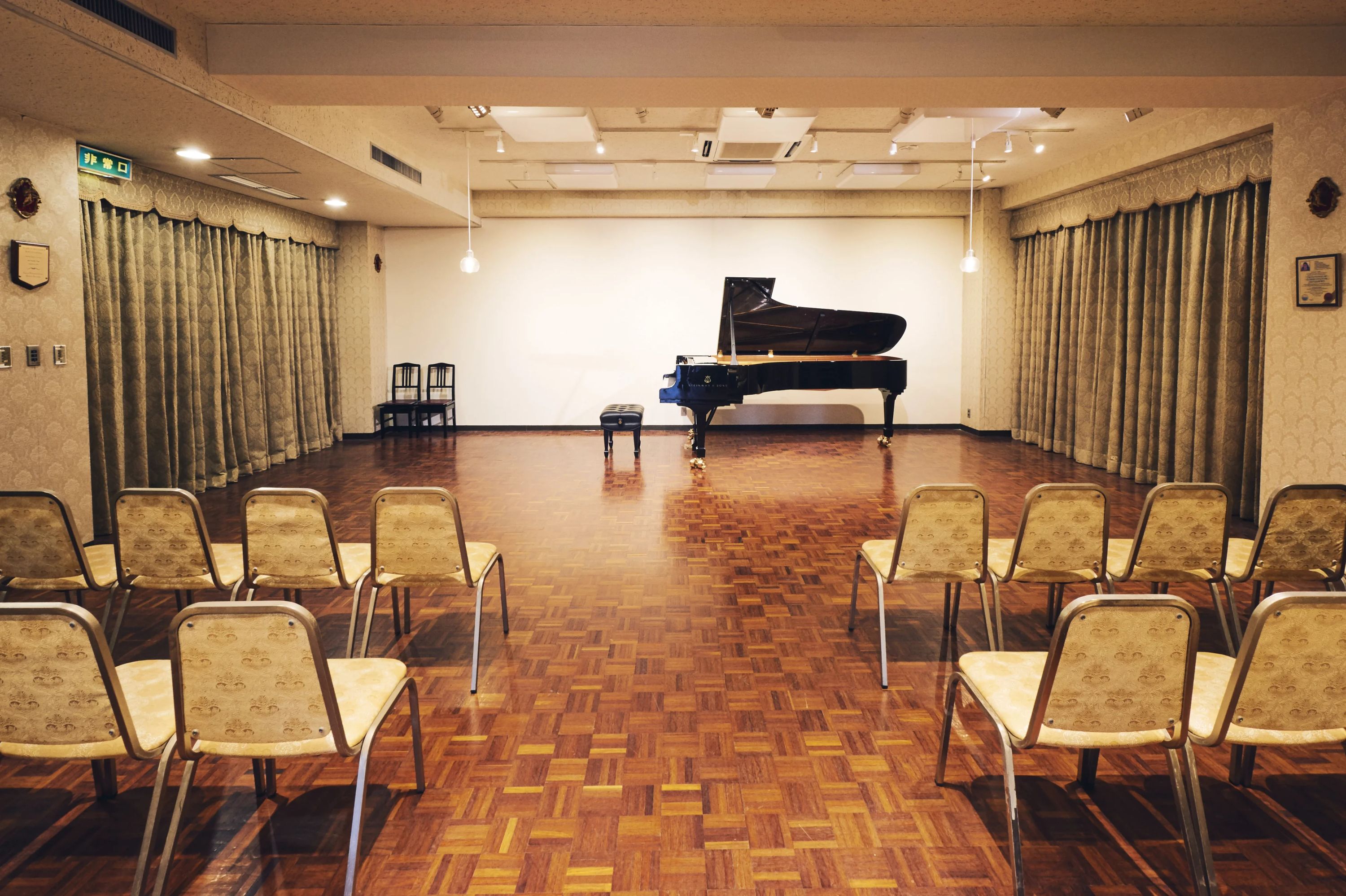 LAGBAGMUSIC ボーカル・ボイストレーニング 新屋敷教室のサムネイル画像 4