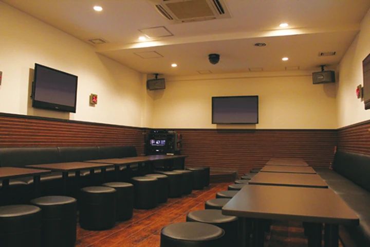 セレクトーン ギター カラオケ コート・ダジュール 目黒駅西口店のサムネイル画像 5