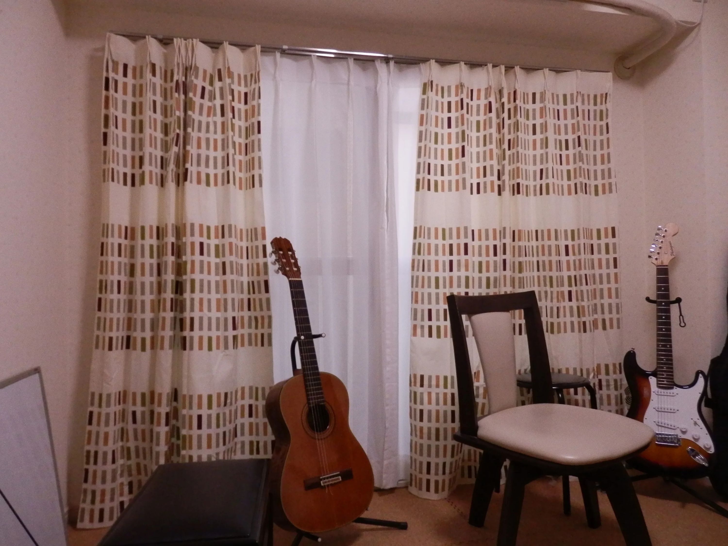 アウラ音楽院 ギター 上野入谷教室のサムネイル画像 2