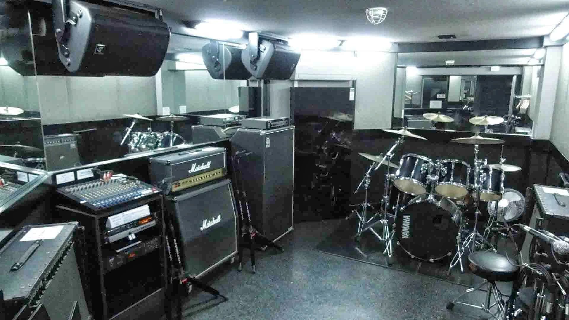 椿音楽教室 ギター スタジオ・レッド 綾瀬店のメイン画像