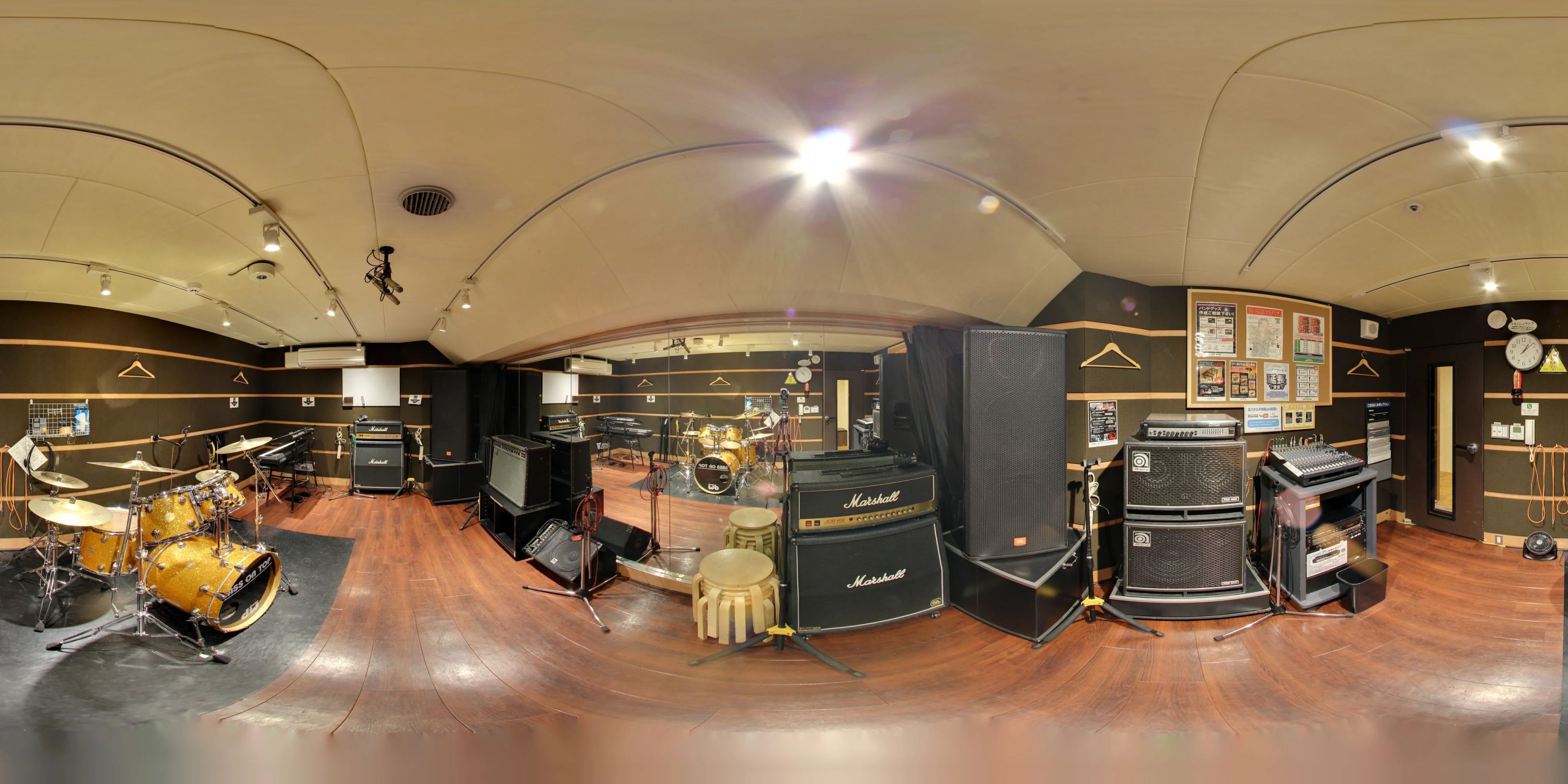 椿音楽教室 ギター ベースオントップ 池袋西口店のサムネイル画像 5