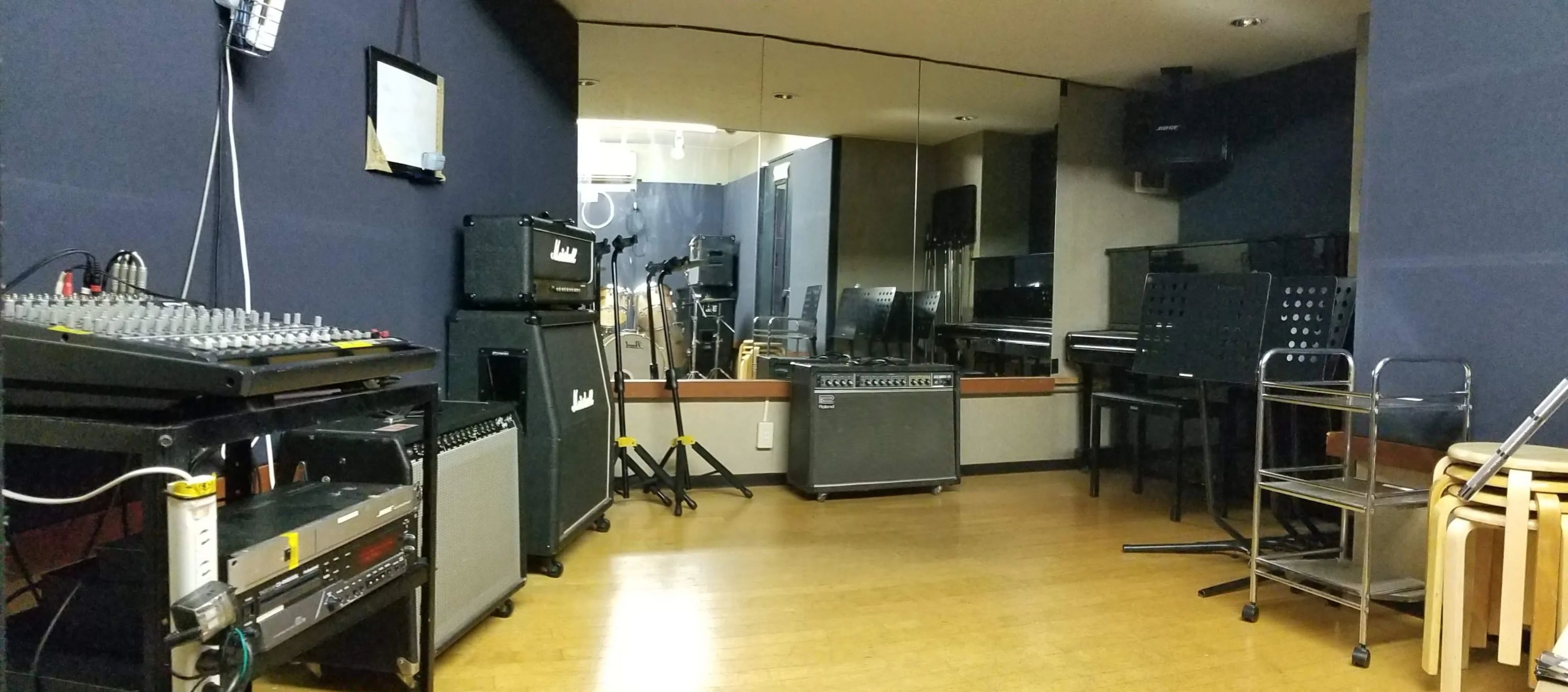 椿音楽教室 ギター リンキィディングスタジオ 葛西のサムネイル画像 3