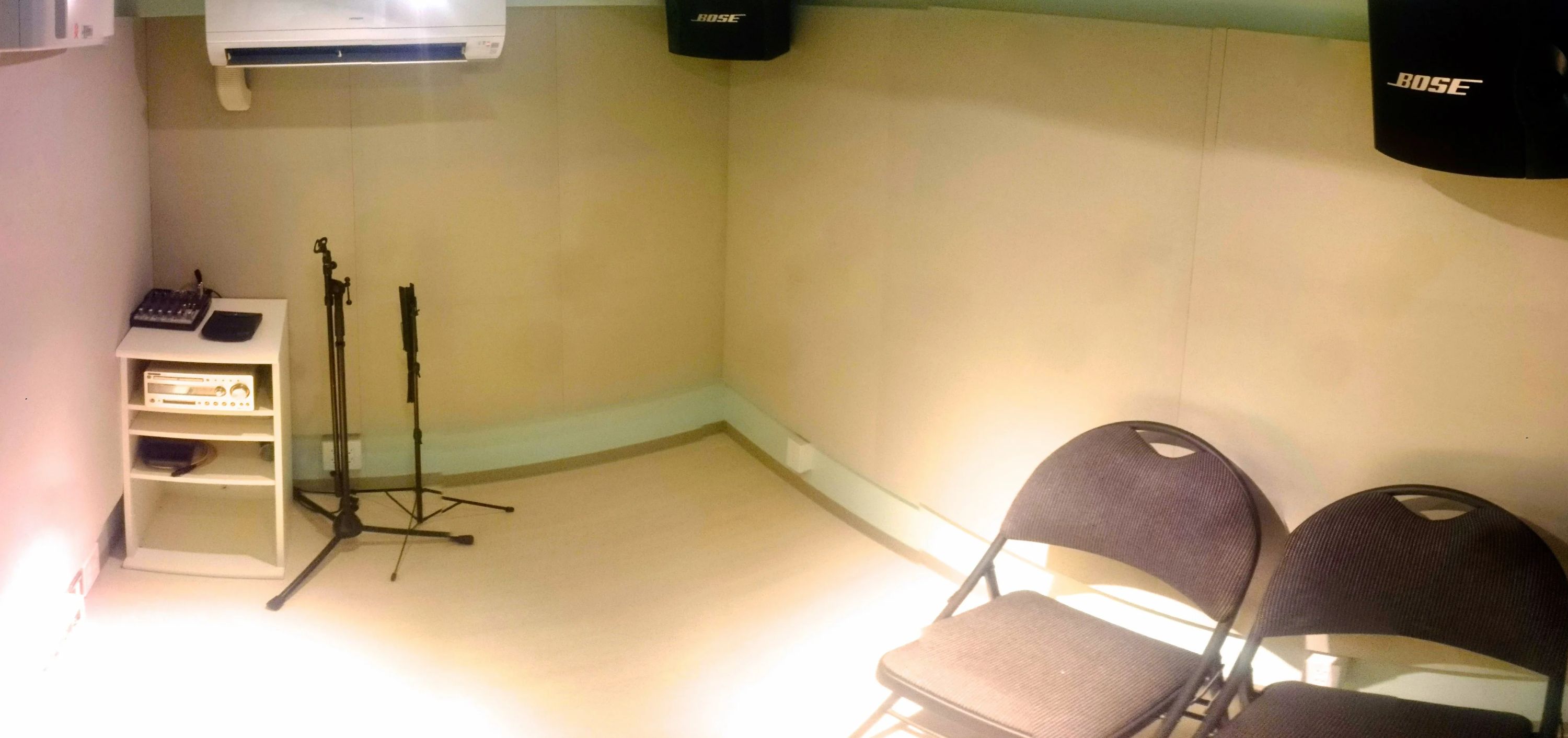 MUSIC STUDIO UNIVERSE ギター 細工町教室のサムネイル画像 4