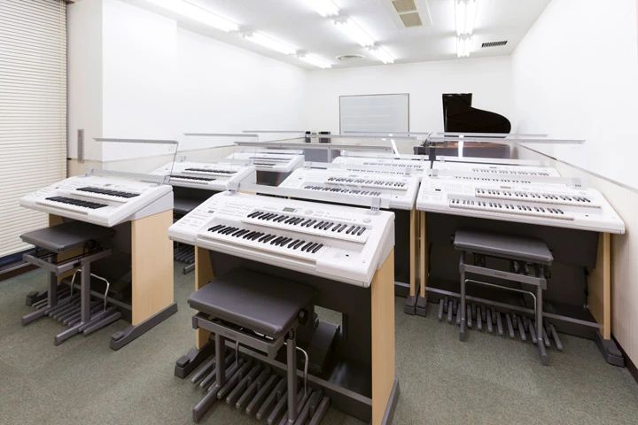 ヤマハ音楽教室 ギター 学芸大学センターのサムネイル画像 3