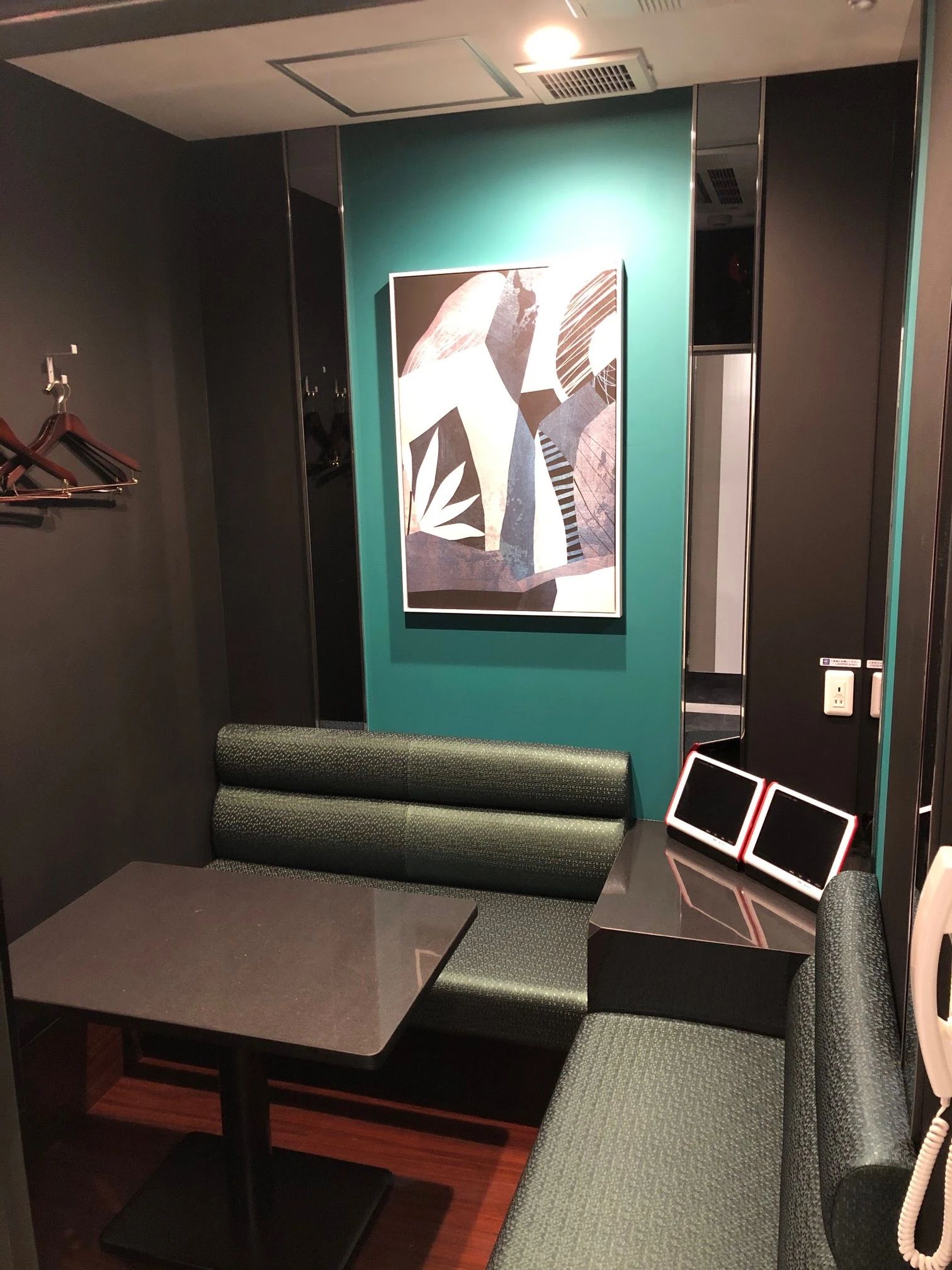 セレクトーン ギター カラオケ コート・ダジュール二子玉川駅前店のサムネイル画像 4