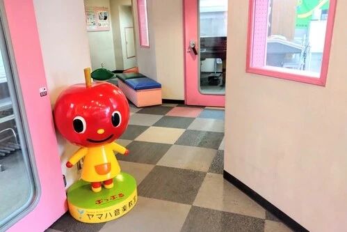 スター楽器 ギター 二子玉川センターのサムネイル画像 2