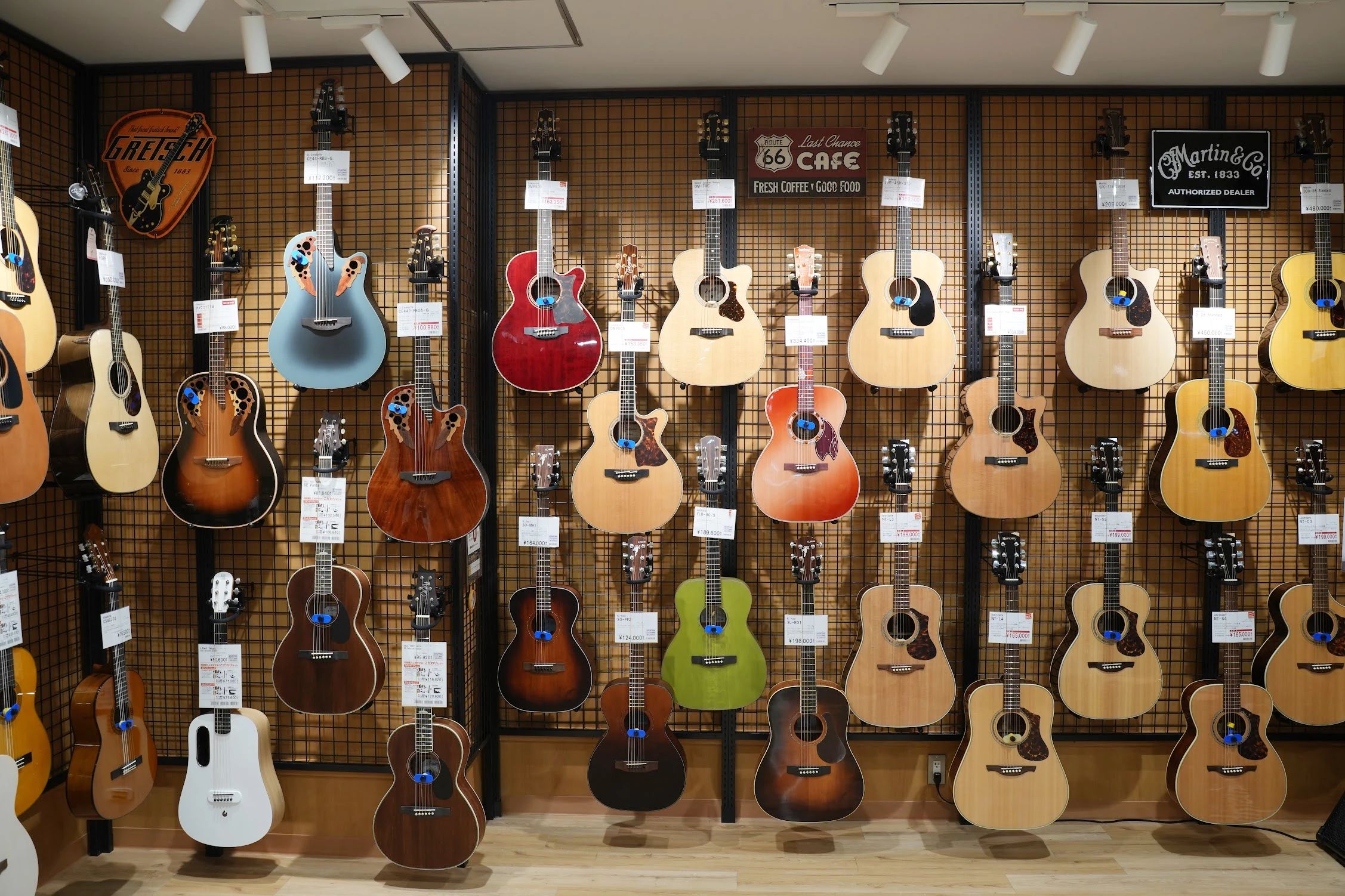 島村楽器 ギター 八王子店のサムネイル画像 5