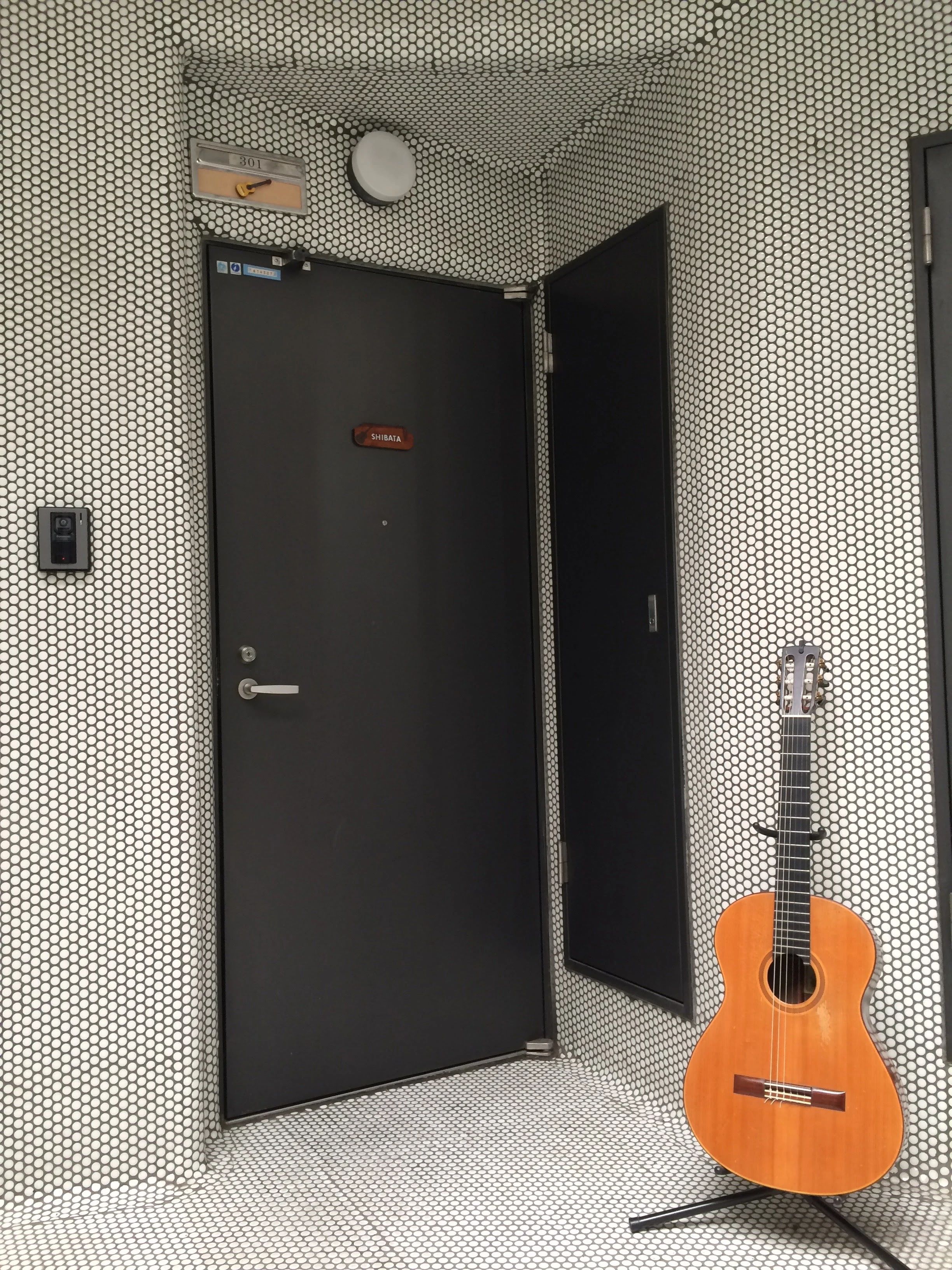 柴田ギタースクール 子安町教室のサムネイル画像 3