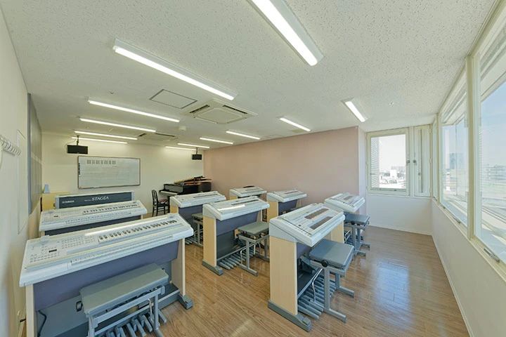 ヤマハ音楽教室 ギター ミュージックアベニュー新宿クラッセのサムネイル画像 5