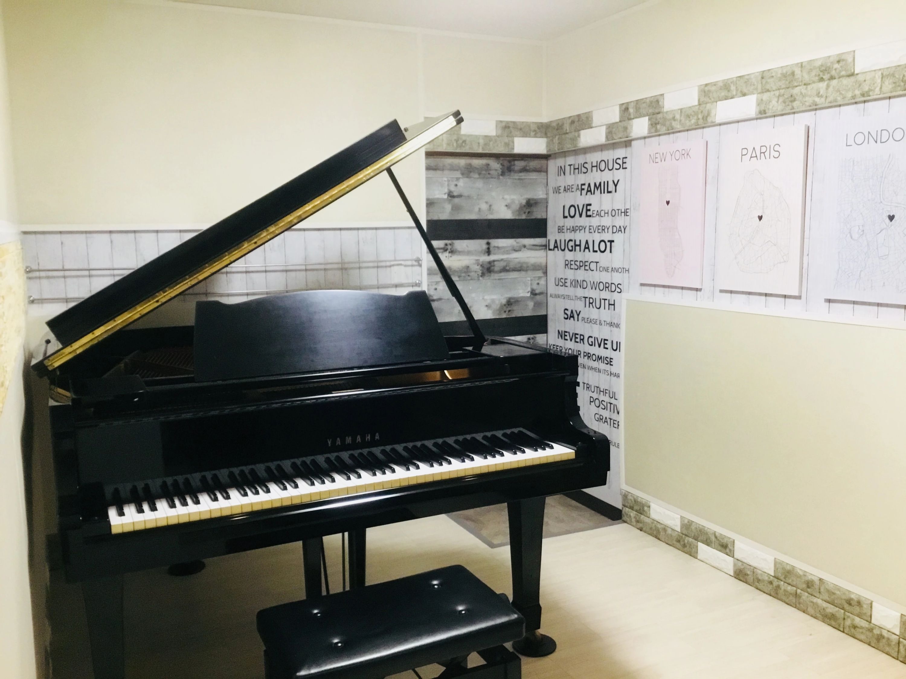 MGS Music School ギター 成城校のサムネイル画像 4