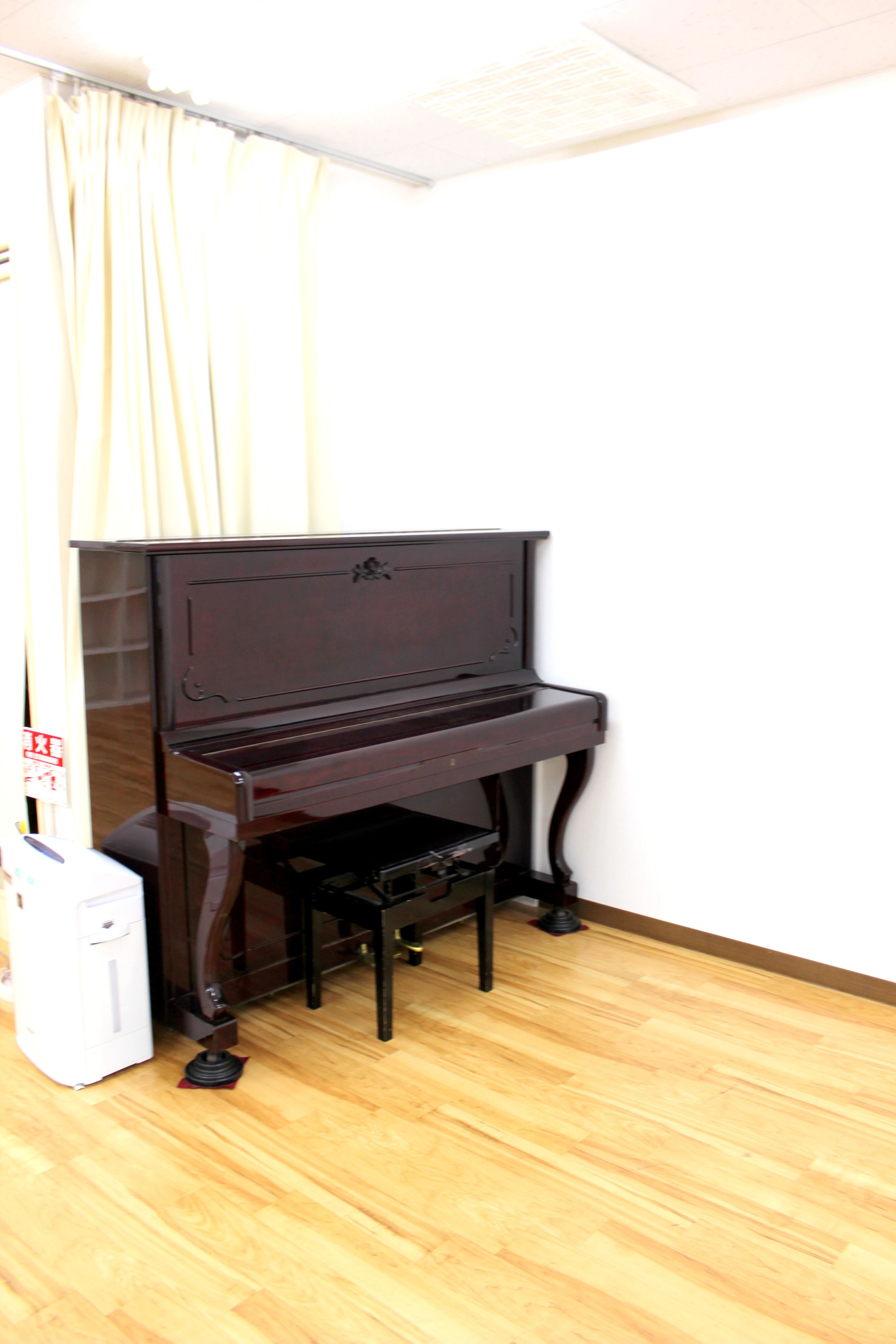 SOPIC MUSIC SCHOOL ギター 南成瀬教室のサムネイル画像 4