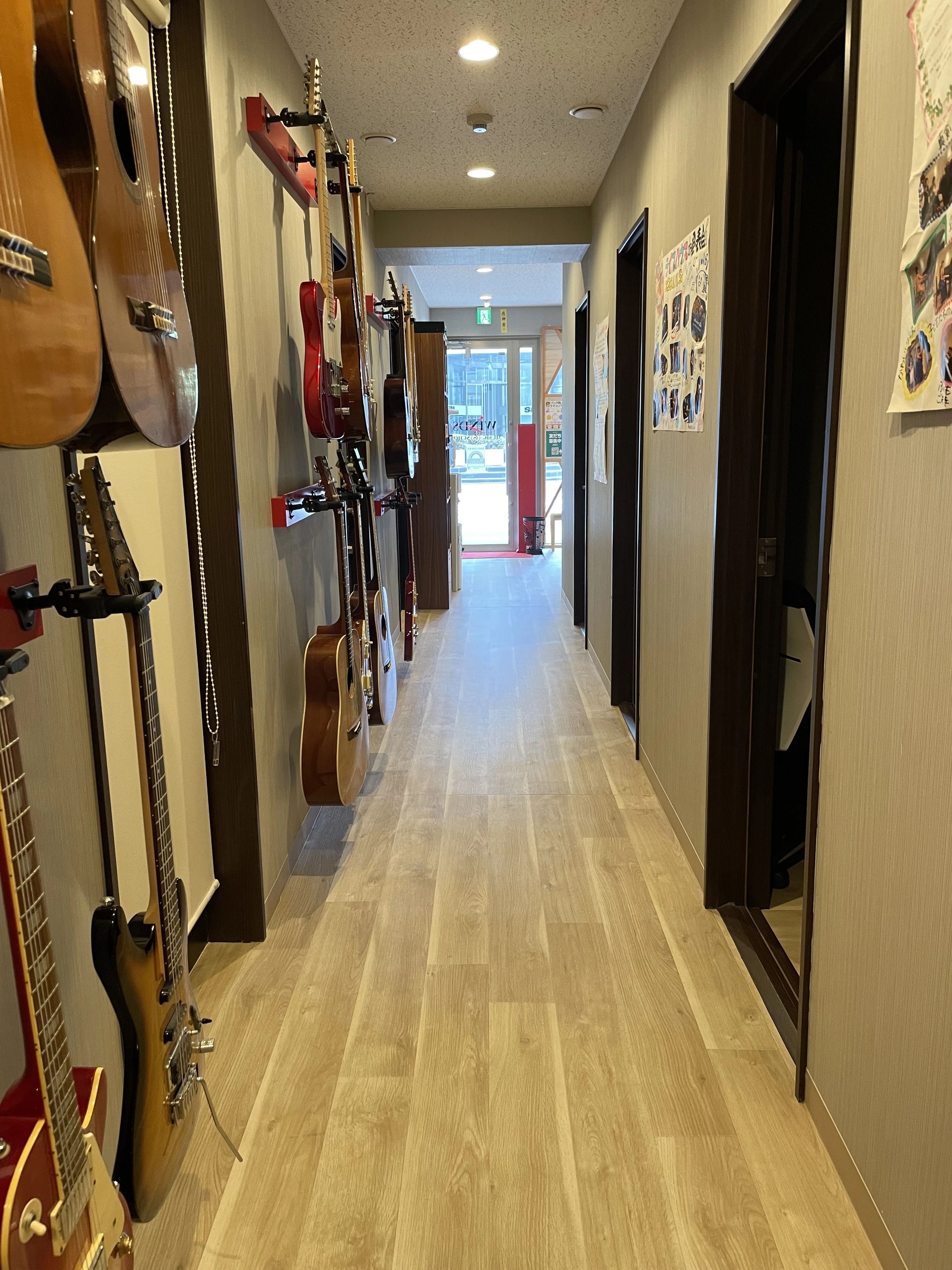 ウインズミュージックスクール ギター 池袋東口校のサムネイル画像 2