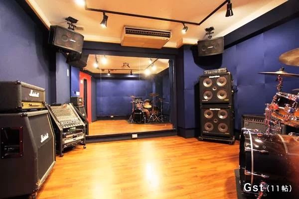 セレクトーン ギター サウンドスタジオノア三軒茶屋店のサムネイル画像 3