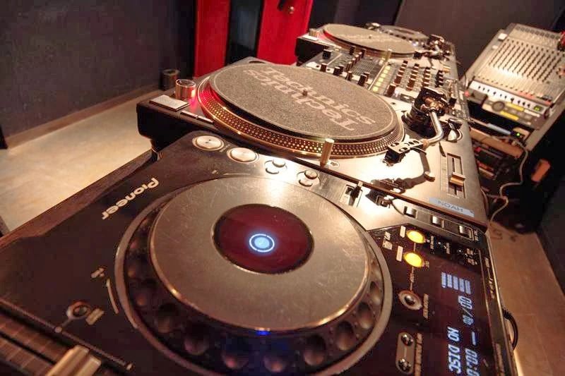 セレクトーン ギター サウンドスタジオノア池尻大橋店のサムネイル画像 2