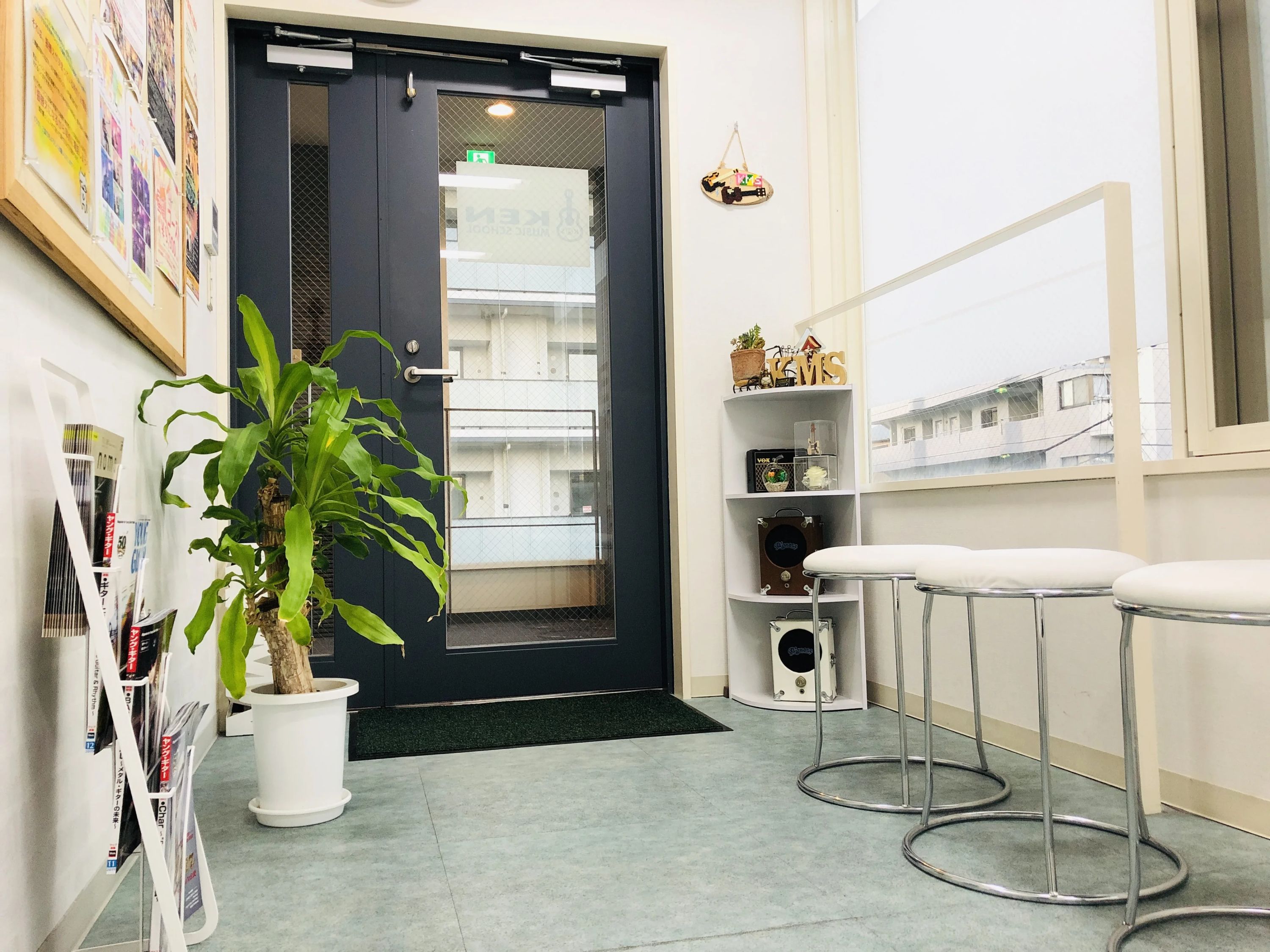 KEN MUSIC SCHOOL ギター 中央教室のメイン画像