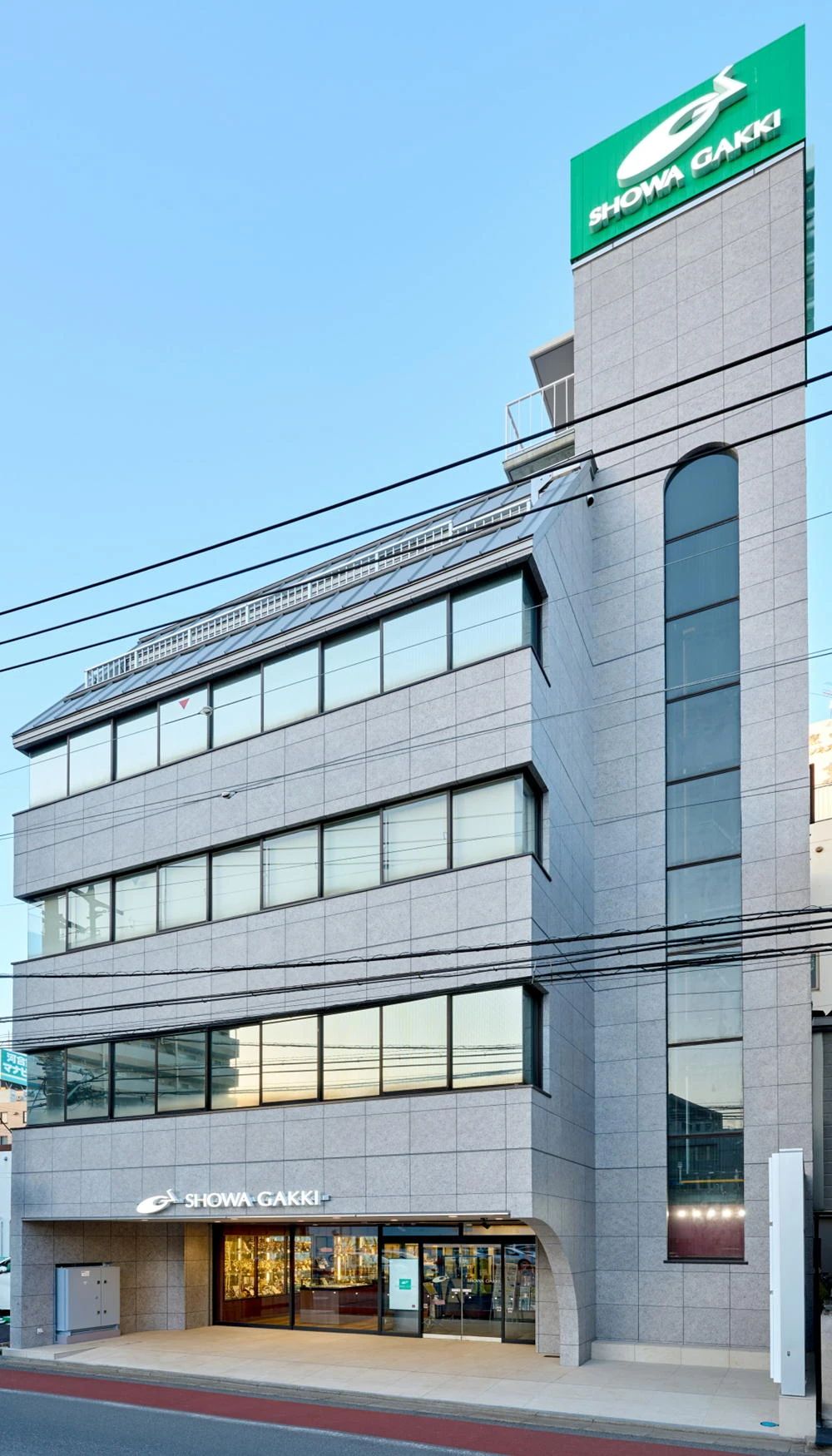 昭和楽器 ギター 春日部西口センターのサムネイル画像 5