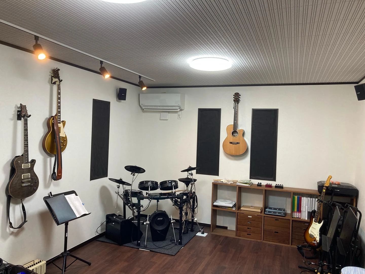 KAZU Guitar School ギター 台之郷町教室のメイン画像